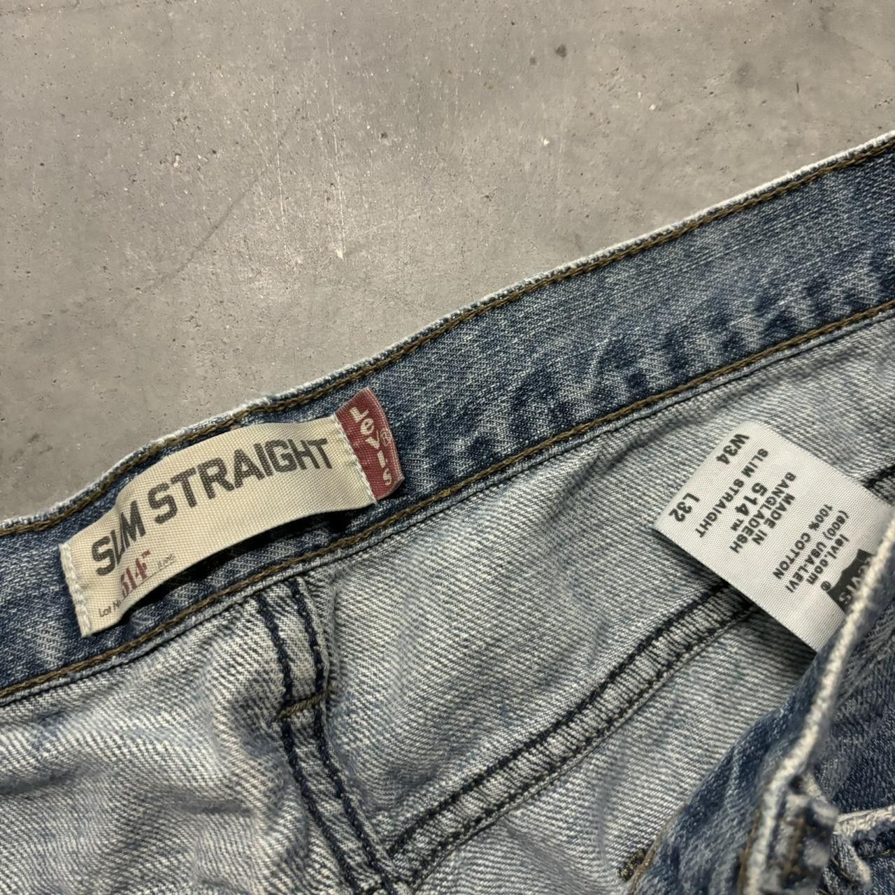 Levi's × Vintage Crazy Vintage Y2K/2000s Grunge Faded Light Wash Levi’s Denim Jeans! Size US 33 - 8 Thumbnail