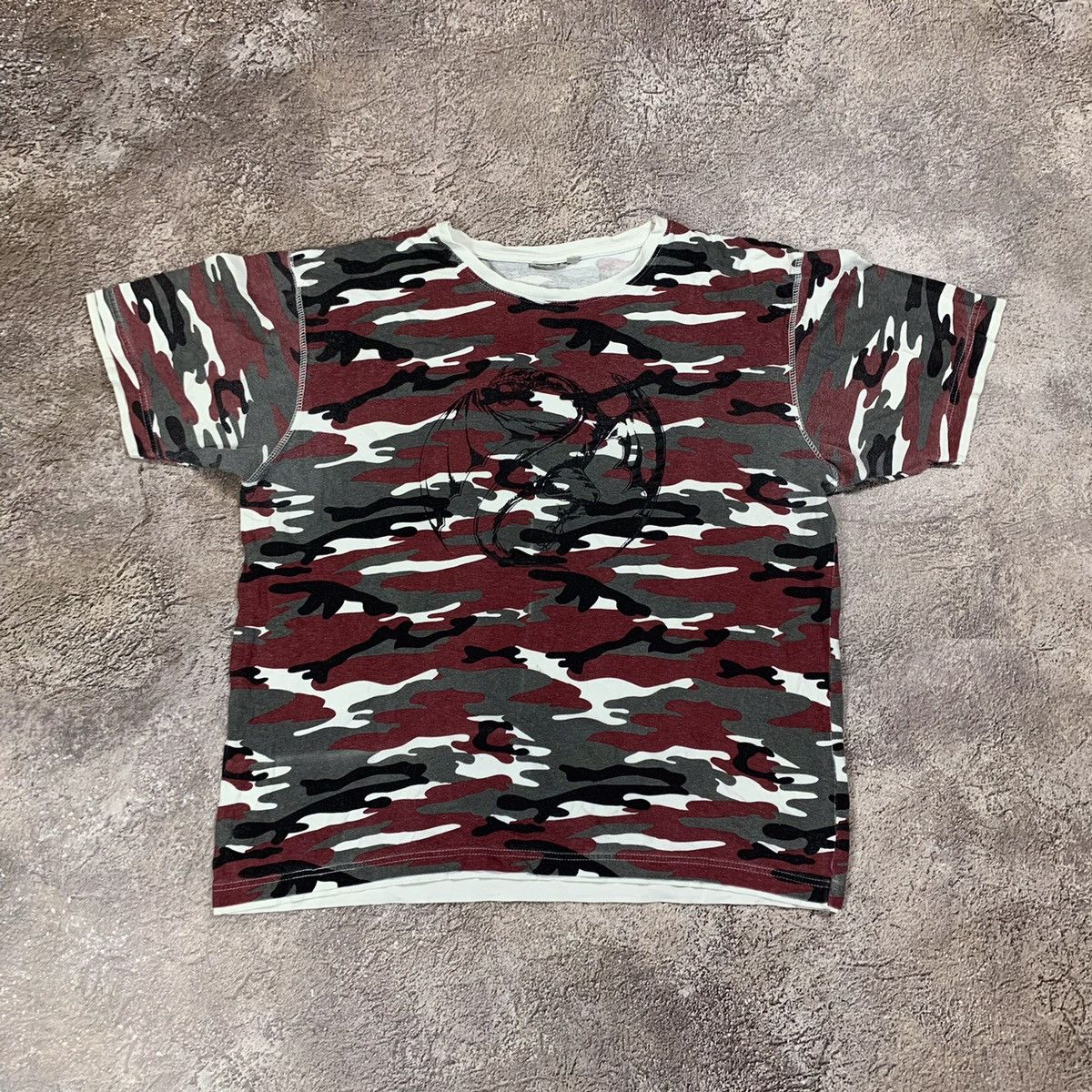 Vintage Vintage Y2K Camo All Over Print Tee Streetwear Baggy Slim XL Size US XL / EU 56 / 4 - 1 Thumbnail