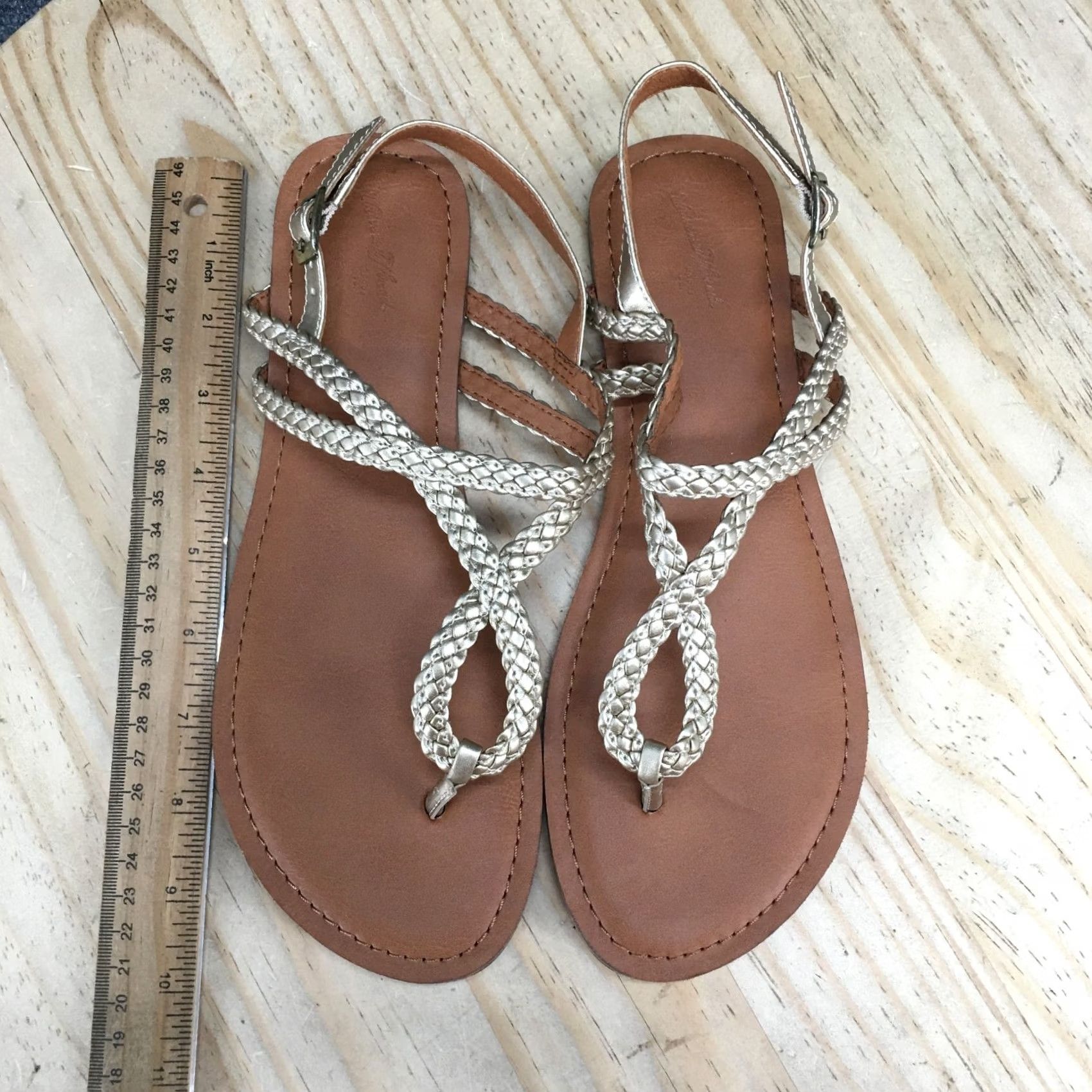 Vintage Universal Thread Sandals Women 9 Gold Slingback Buckle Casual Shoes Size US 9 / IT 39 - 6 Thumbnail
