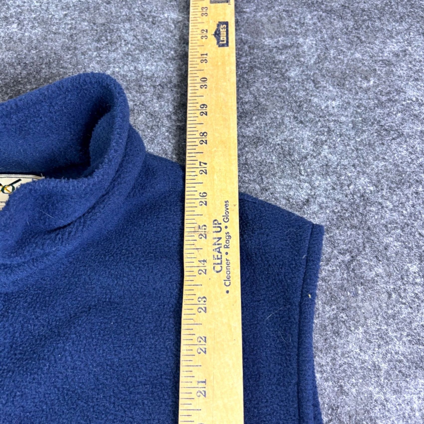 Izod VINTAGE Izod Vest Navy Blue Full Zip Fleece Embroidered Logo 90s Mens M Vest Mens Pattern Solid 3-in-1 Jacket Jacket Coat Short Size M Blue Mens Size US M / EU 48-50 / 2 - 3 Thumbnail