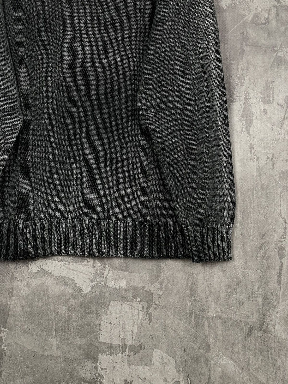 Japanese Brand × Tribal Streetwear × Vintage Japanese 3D Tribal 00s Vintage Faded Washed Grey 1/3 Sweater Size US M / EU 48-50 / 2 - 6 Thumbnail