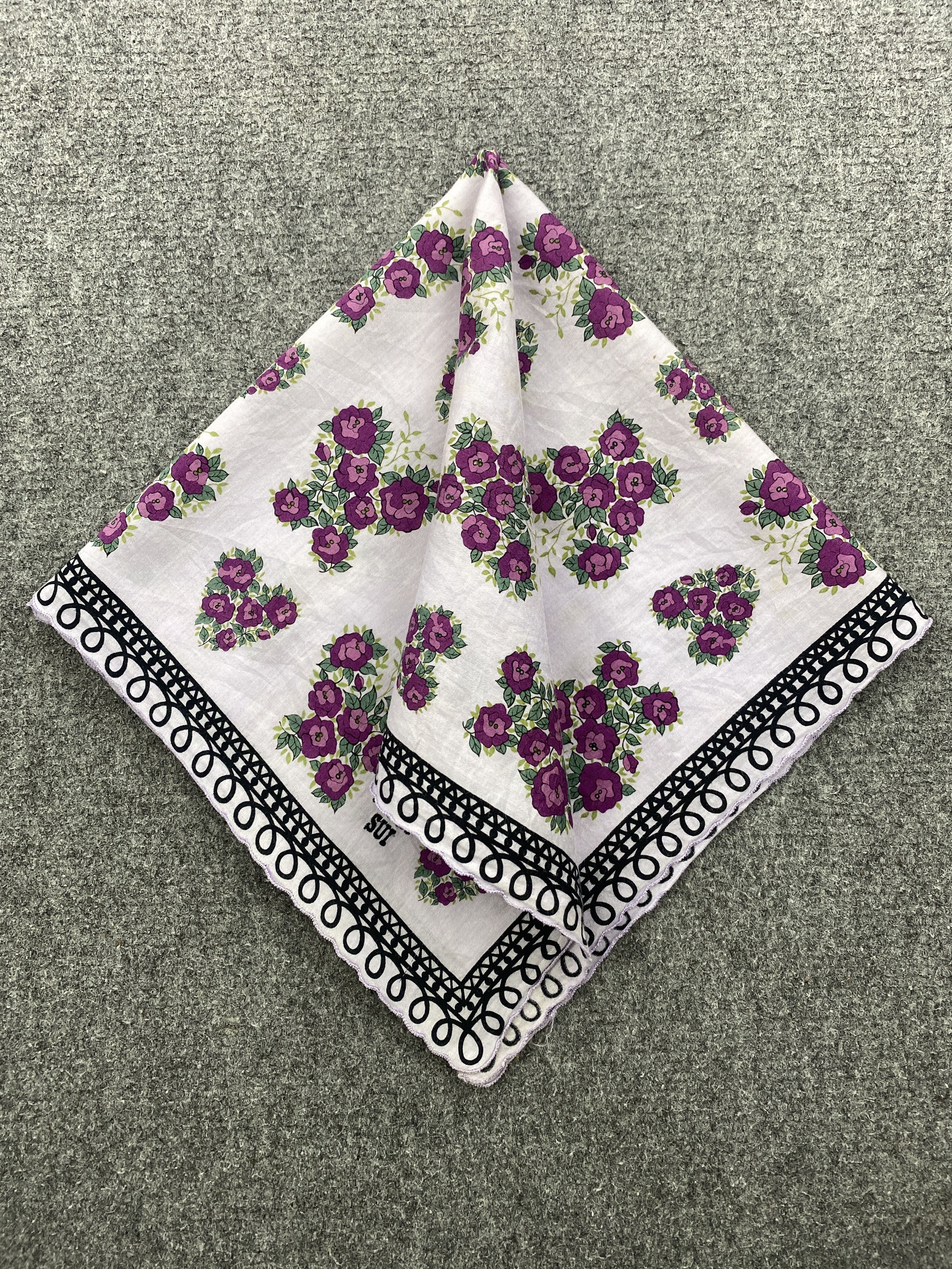 Other Vintage Anna Sui Handkerchief / Neckerchief HKC0765 Size ONE SIZE - 3 Thumbnail