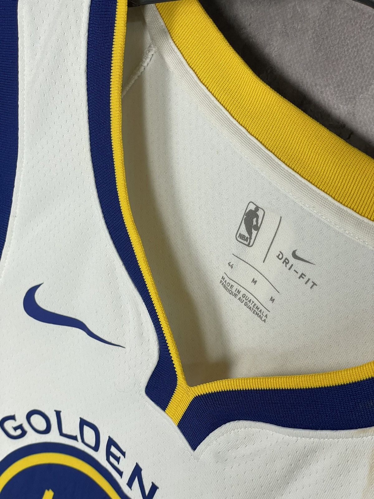 NBA Kevin Durant Nike Authentic Golden State Warriors Jersey Size US M / EU 48-50 / 2 - 12 Thumbnail