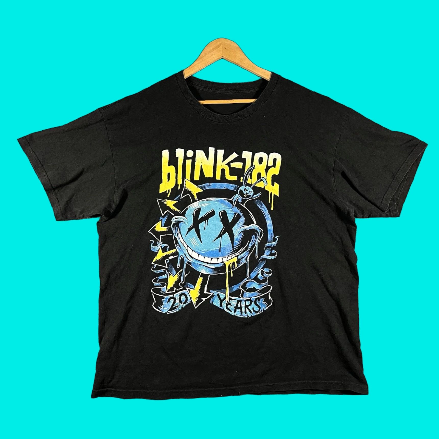 Vintage VINTAGE Blink 182 Bunny Smiley Face Graphic T-Shirt Mens XL Black 90s Pop Punk Y2K Size US XL / EU 56 / 4 - 1 Thumbnail