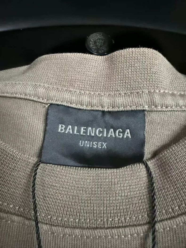 Balenciaga Balenciaga Khaki Destroy Logo Design Short Sleeve Size US XS / EU 42 / 0 - 3 Thumbnail