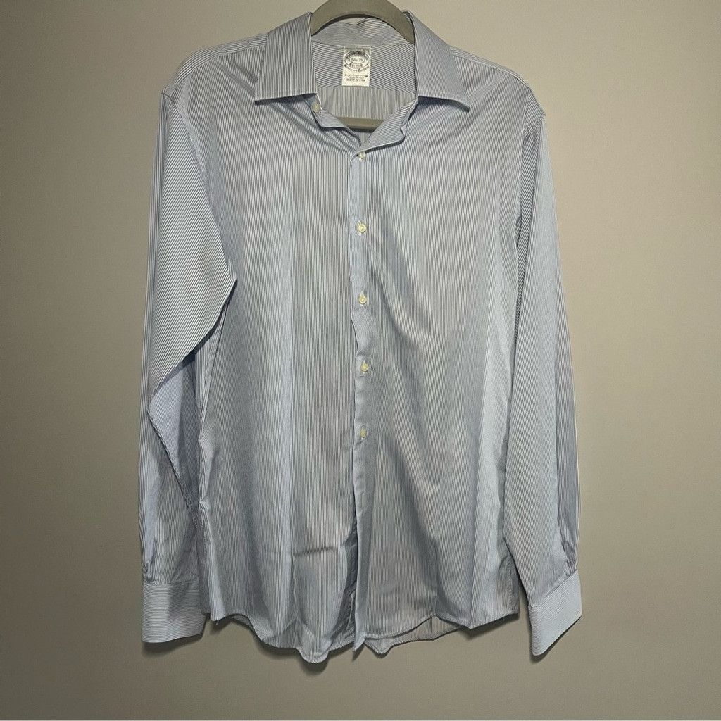 Brooks Brothers Brooks Brothers Pin Stripes Classic Button Down shirt Size US S / EU 44-46 / 1 - 9 Thumbnail