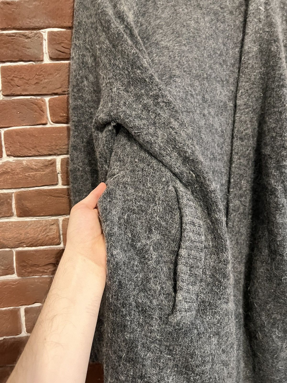 Acne Studios Acne Studios Raya Short paw14 Mohair Knit Luxury Casual Size S / US 4 / IT 40 - 8 Thumbnail