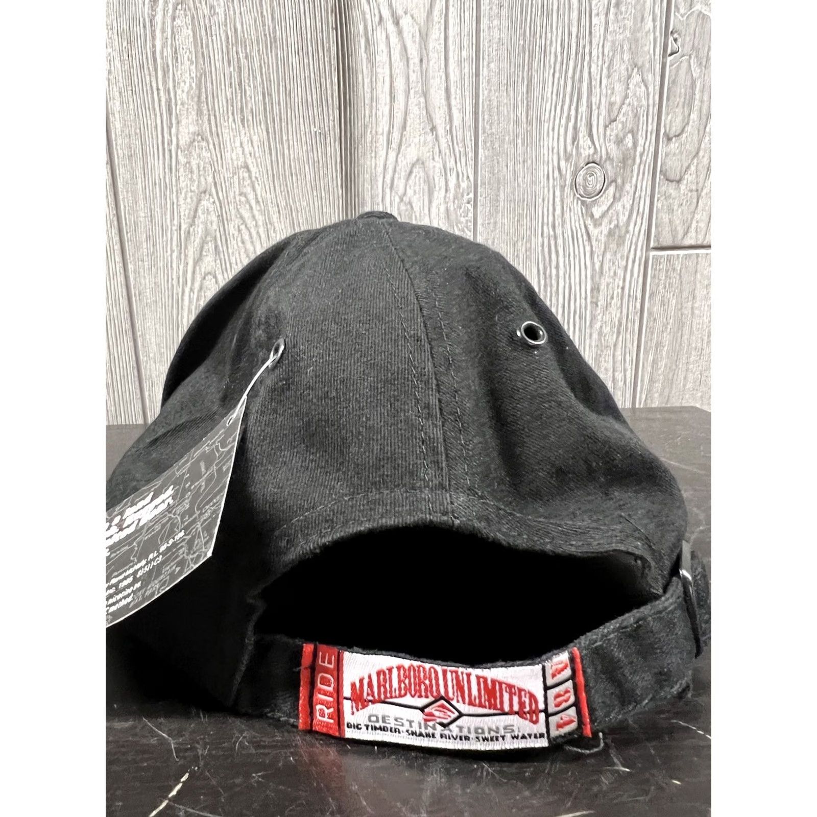 Marlboro VINTAGE Marlboro Unlimited Gear Hat/Cap Black/Red Train Strapback 1995 NWT Mens Baseball Cap Adjustable Lightweight Breathable 90s Classic Cap Size ONE SIZE - 5 Thumbnail