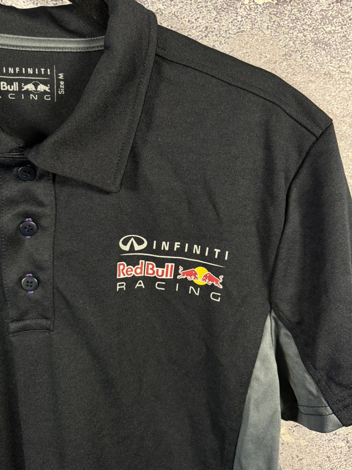 Formula 1 × Red Bull Infiniti Red Bull Racing Team Formula 1 Jersey Polo Tee M sz Size US M / EU 48-50 / 2 - 8 Thumbnail