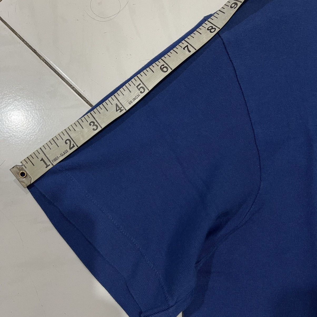 Kaws × Uniqlo Rare vintage Kaws uniqlo tee Size US M / EU 48-50 / 2 - 10 Thumbnail