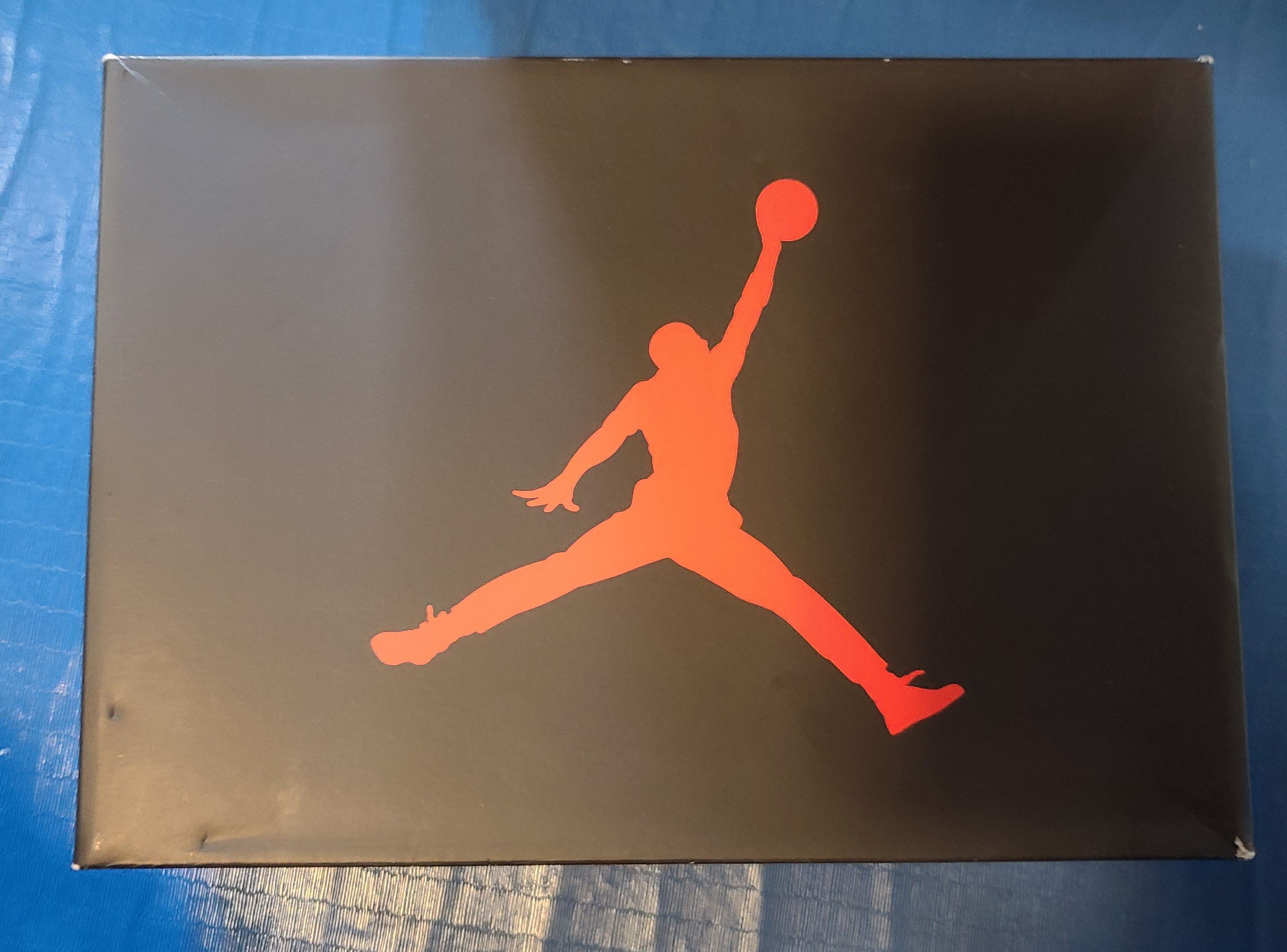 Jordan Brand Black Cement 3s Size US 9.5 / EU 42-43 - 1 Thumbnail