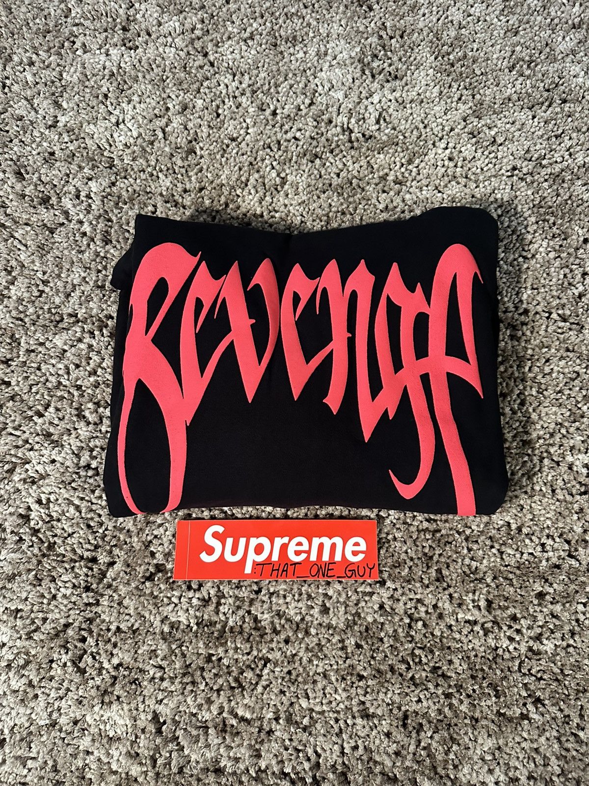 Designer × Hypebeast × Revenge Revenge ‘Bred’ Arch Logo Hoodie L Size US L / EU 52-54 / 3 - 13 Thumbnail