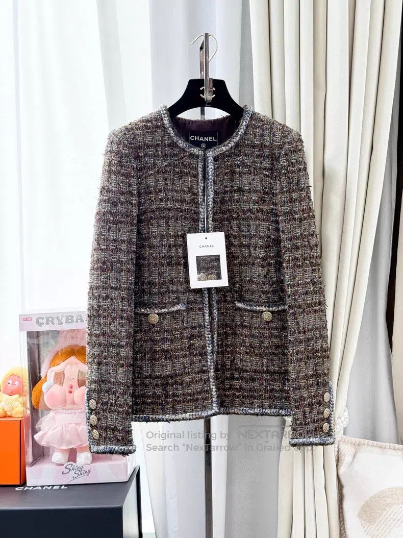 Chanel Chanel Mixed-colored tweed long-sleeved coat Size XXS / US 00 / IT 34 - 1 Thumbnail