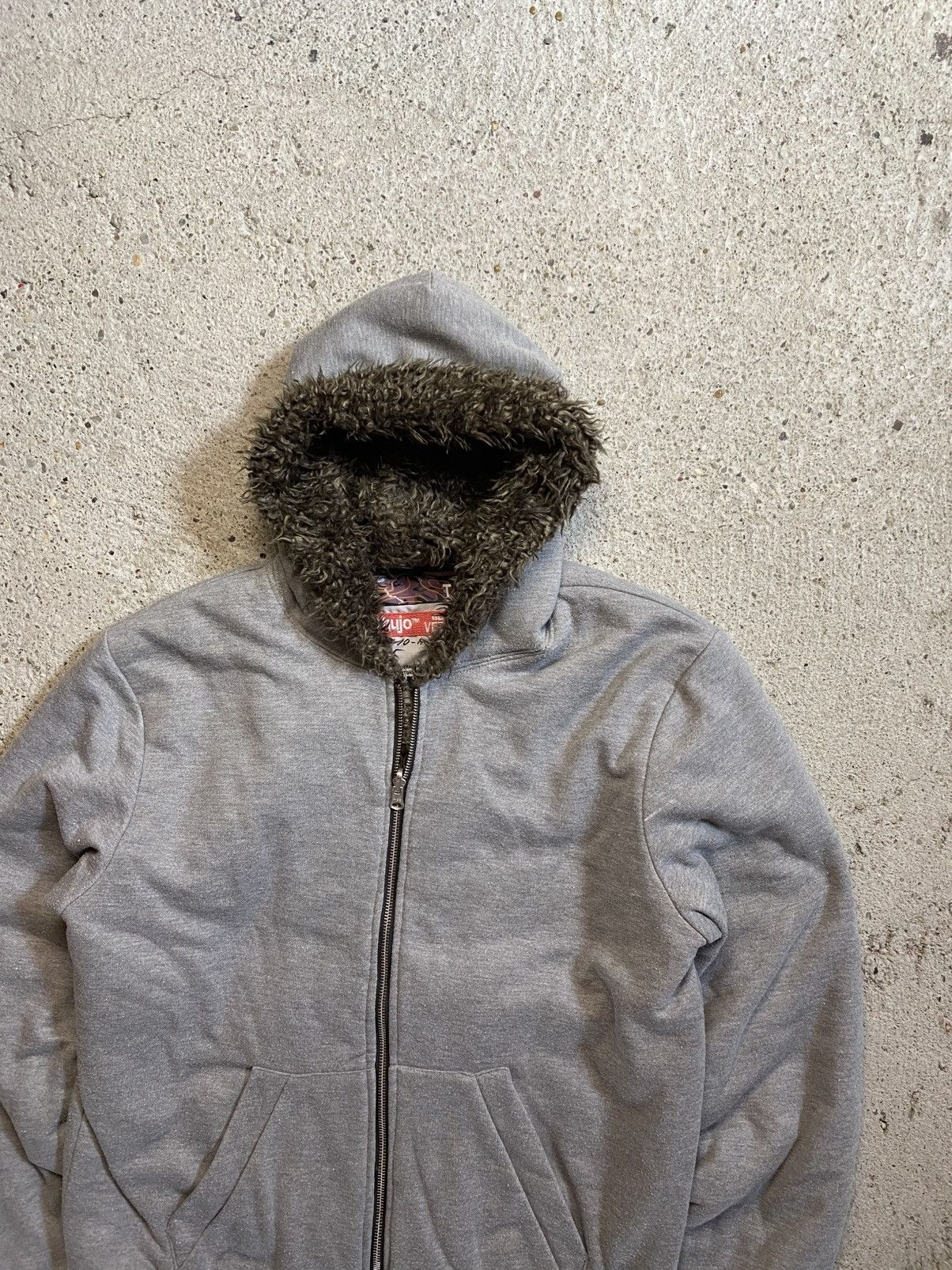 Japanese Brand Grey avant garde hoodie with fur japan streetwear vintage Size US L / EU 52-54 / 3 - 2 Thumbnail