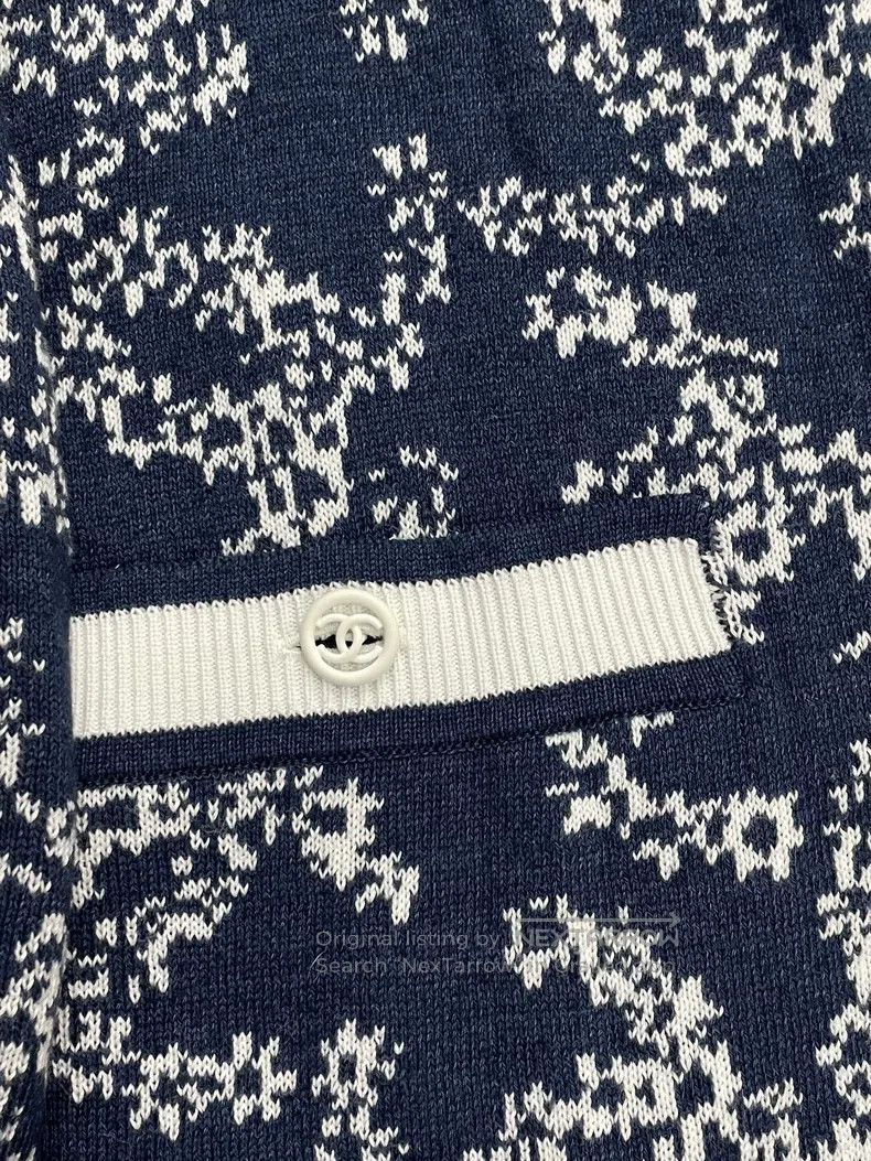 Chanel Chanel Blue and white printed full logo full double C card Size XS / US 0-2 / IT 36-38 - 2 Thumbnail