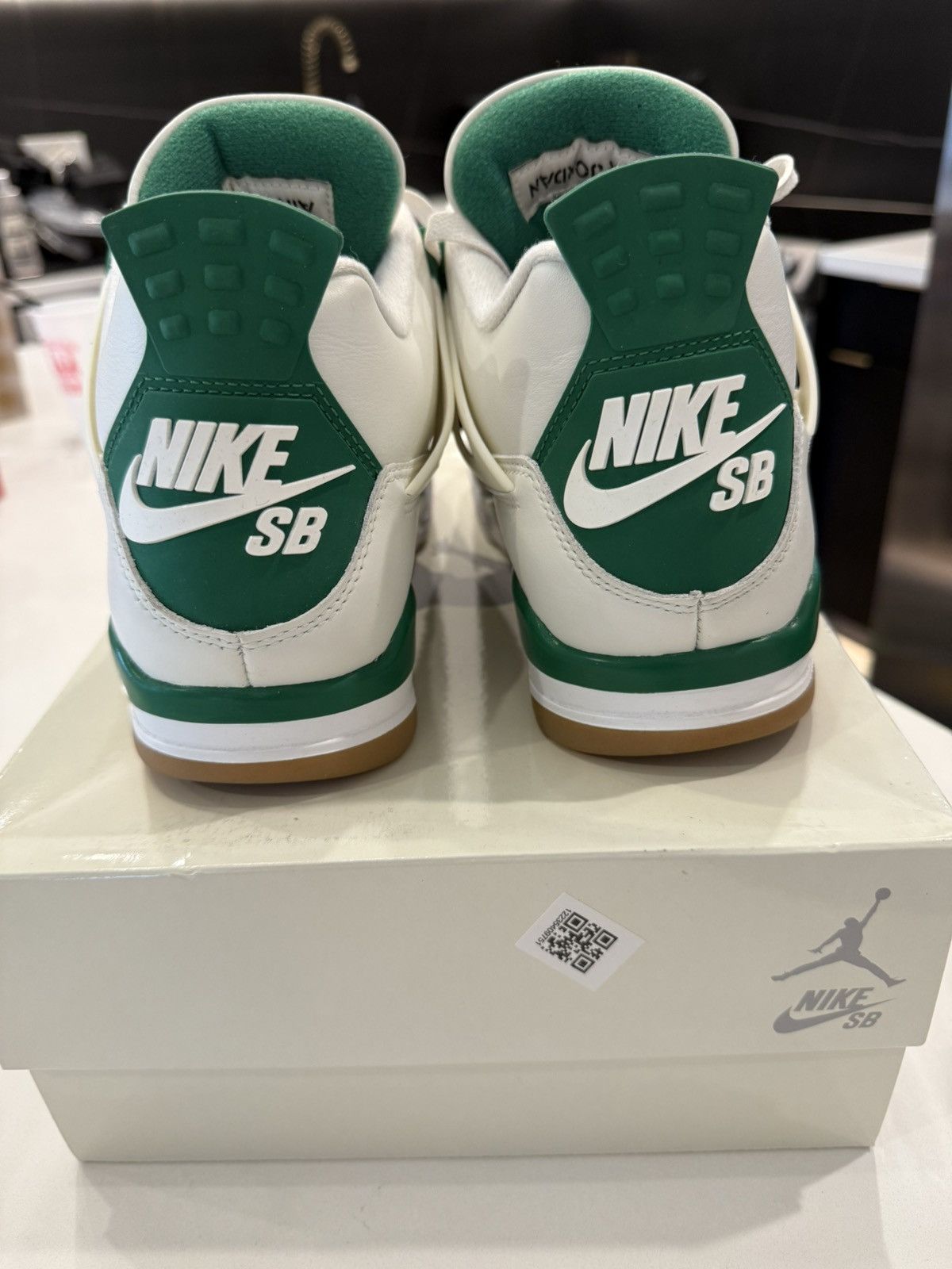 Jordan Brand × Nike Jordan 4 Retro SB Size US 9 / EU 42 - 6 Thumbnail