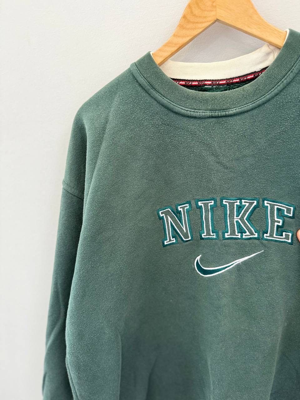 Other Vintage Nike Crewneck Big Centre Logo Sweatshirt Premier USA Size US XL / EU 56 / 4 - 3 Thumbnail