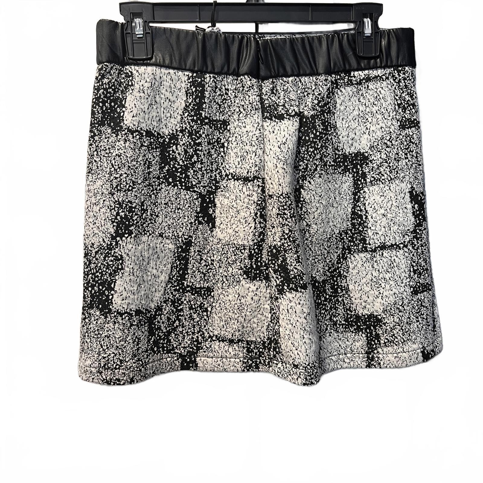 Banana Republic NWT Republic Black and White Patterned Skirt Size 32" / US 10 / IT 46 - 1 Thumbnail