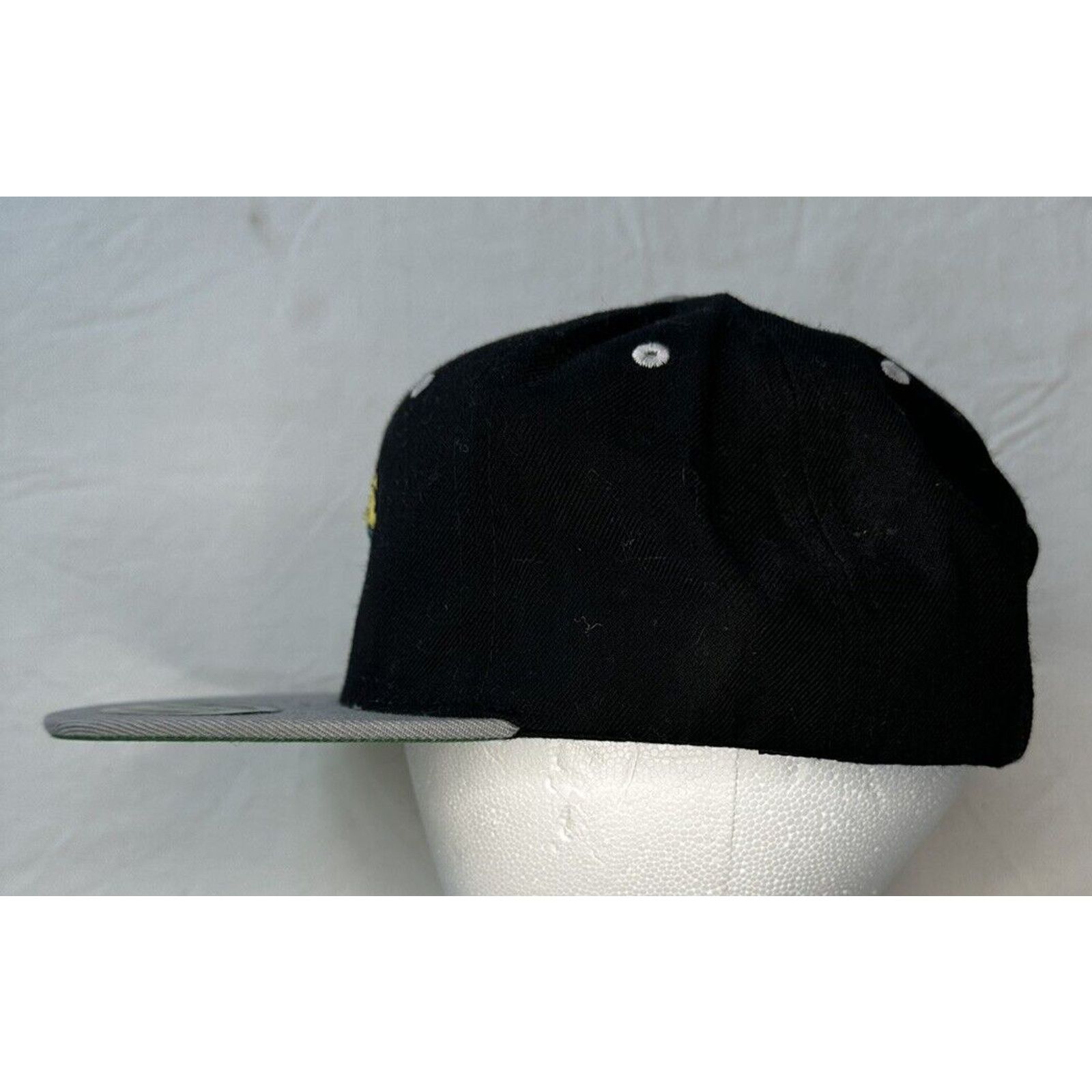 NFL Yupoong Jacksonville Jaguars NFL CAP/HAT Black/Grey Snapback Size ONE SIZE - 4 Thumbnail