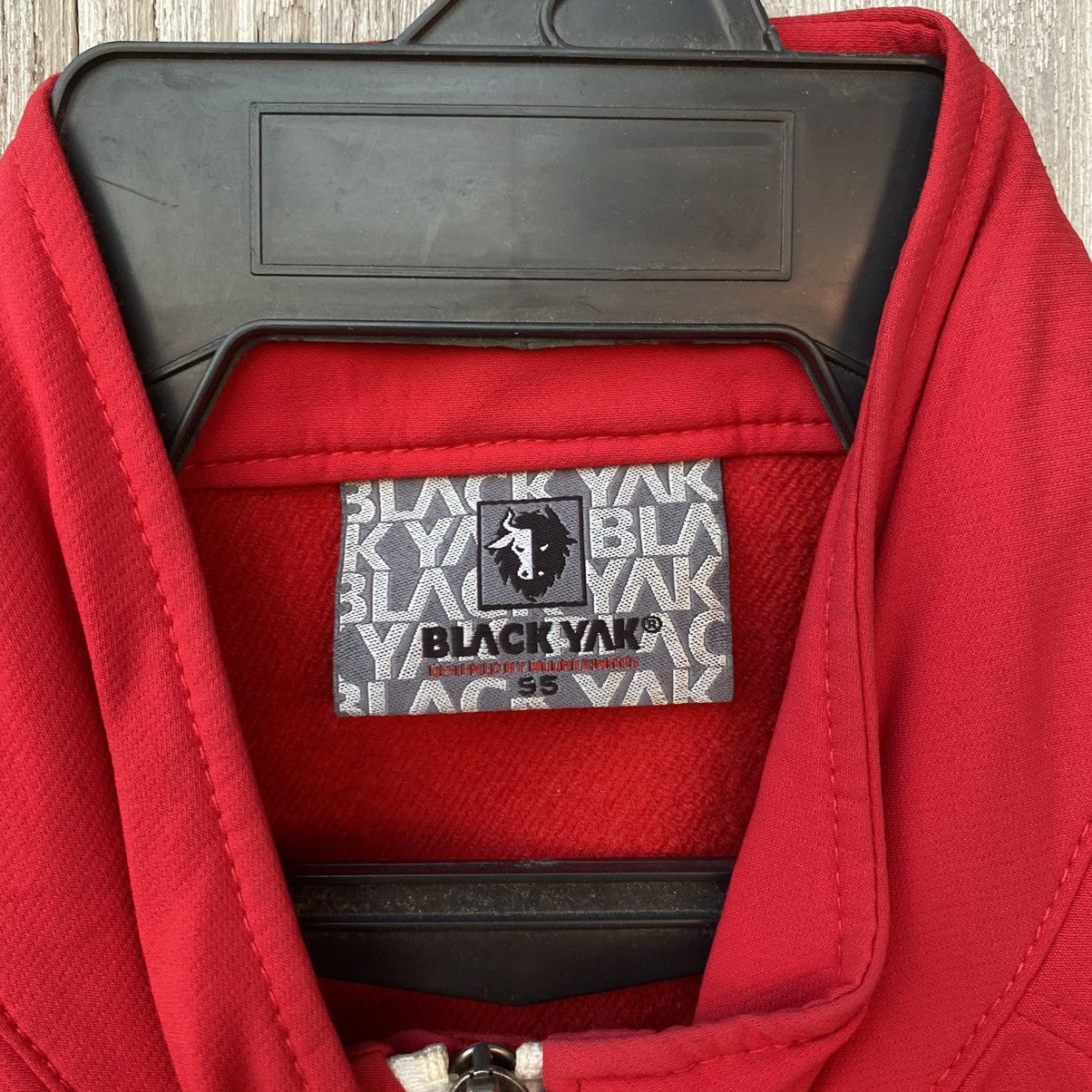 BLACKYAK × Vintage Black yak vest Size US S / EU 44-46 / 1 - 4 Thumbnail