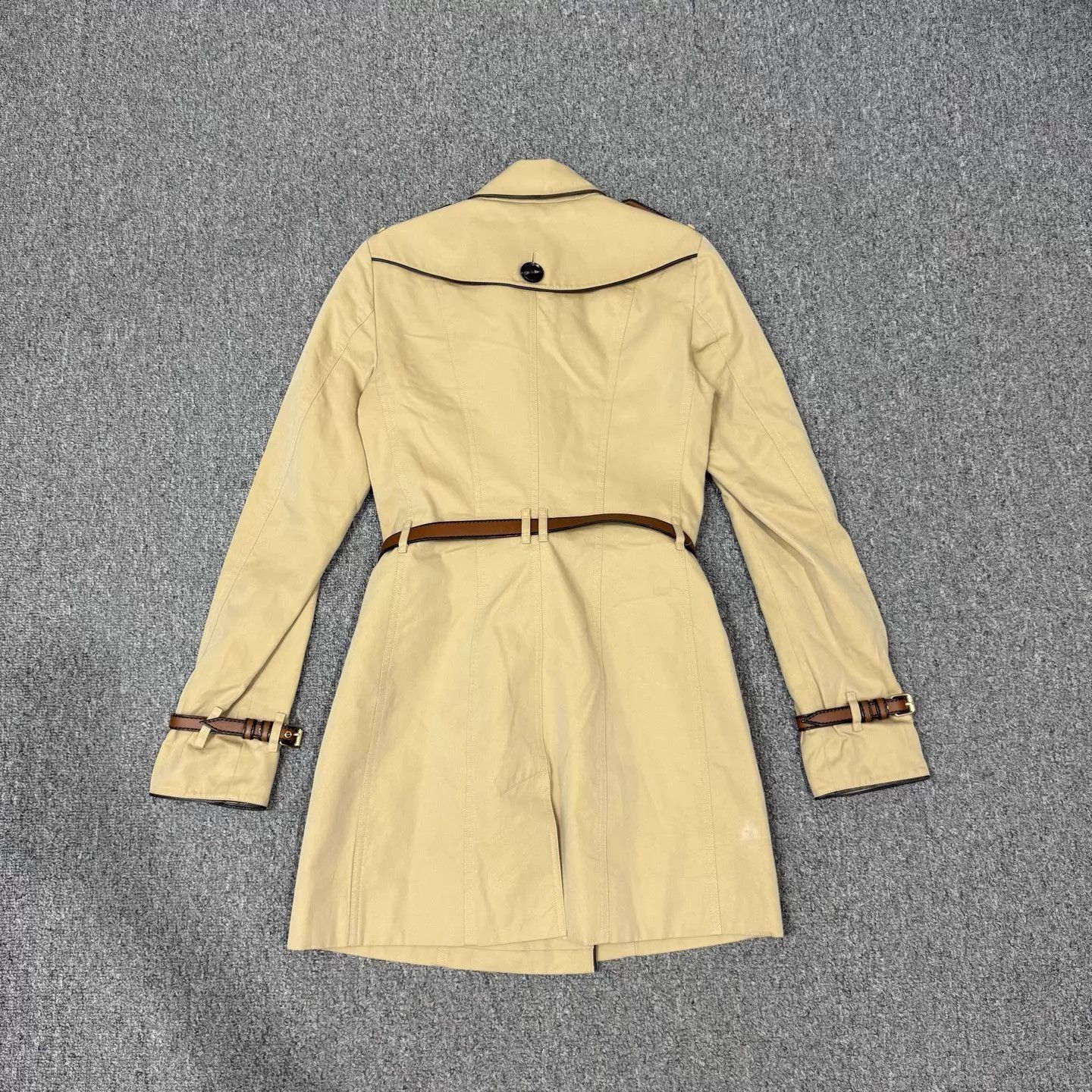 Burberry Burberry Khaki Waist-Tied Trench Coat UK4 NM Size XS / US 0-2 / IT 36-38 - 2 Thumbnail