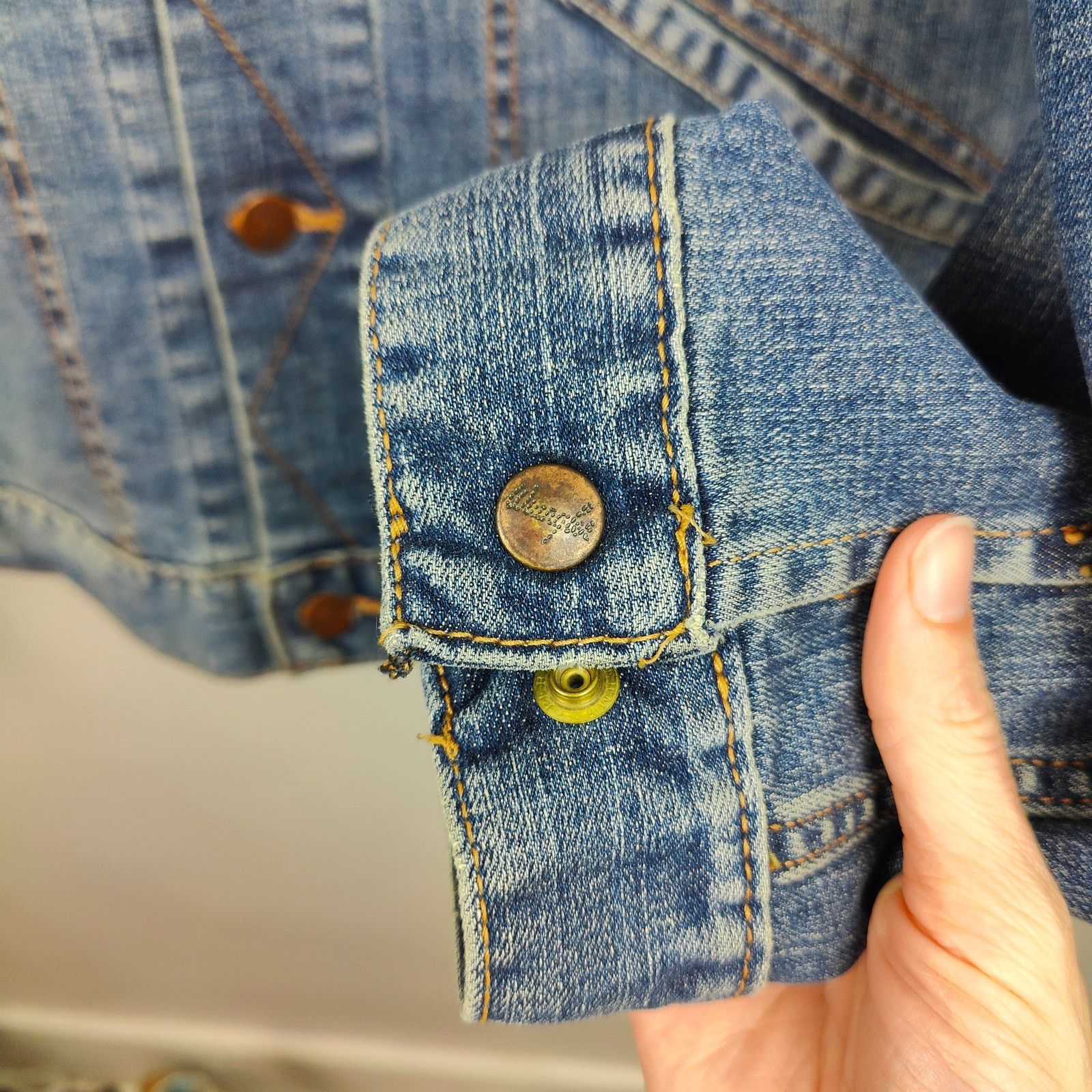 Other ModCloth x Wrangler Denim Trucker Jacket Womens 4X Blue Size 4XL / US 24-26 - 3 Thumbnail