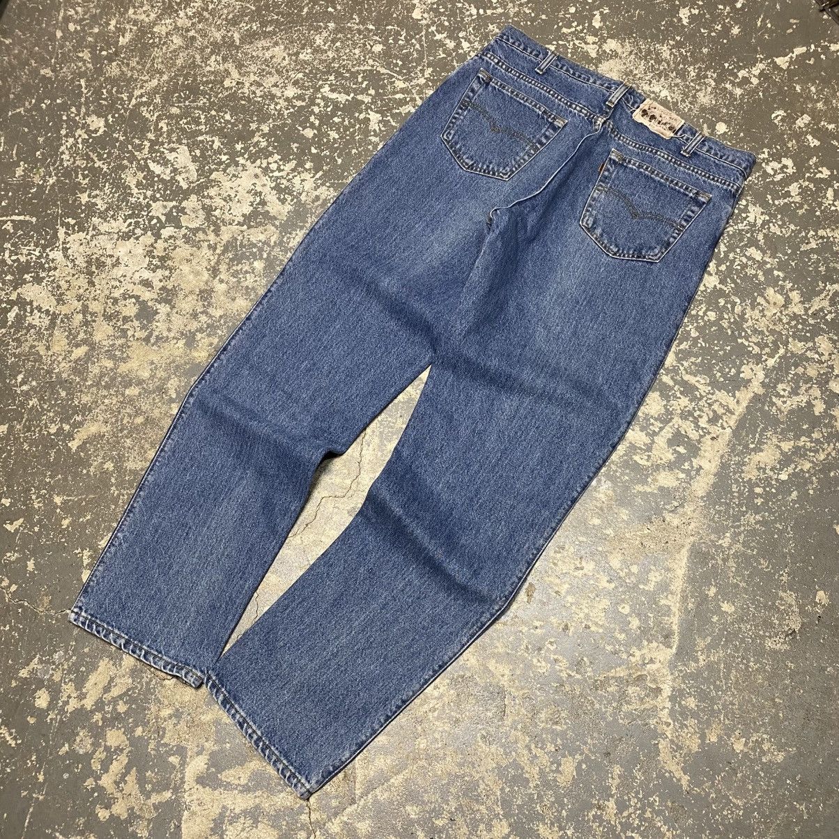 Levi's × Vintage Vintage Levi’s 540 Relaxed Blue Denim Jeans USA 90s Size US 37 - 2 Thumbnail