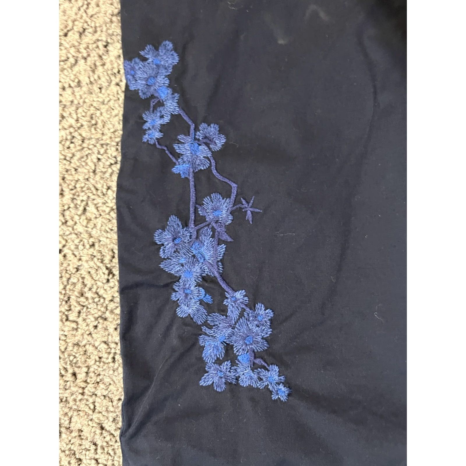 Liz Claiborne Liz Claiborne Chino Pants Women 6 Navy Blue Embroidered Floral Cotton Casual Slim Tapered Womens Size 28" / US 6 / IT 42 - 4 Thumbnail