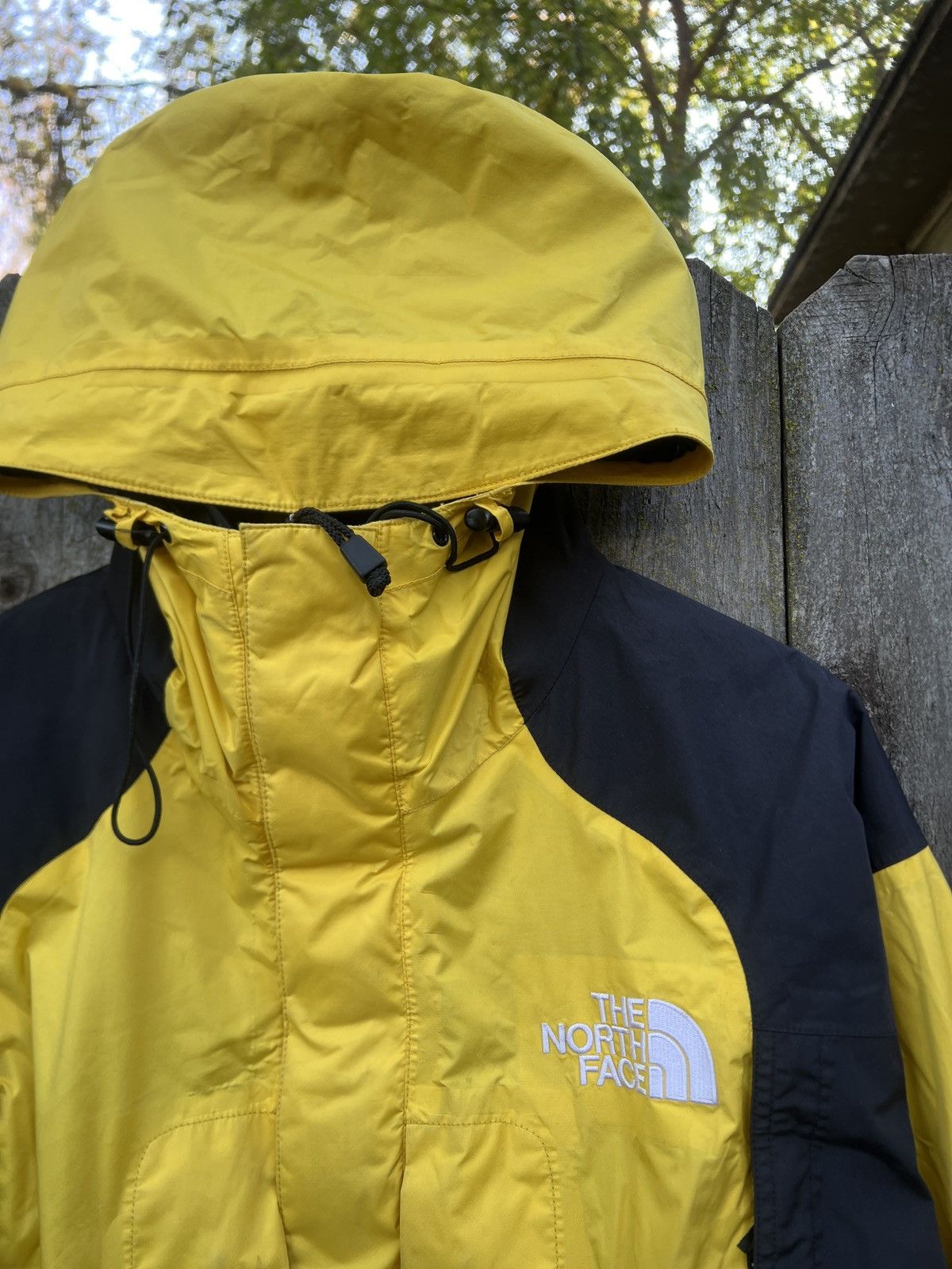 The North Face The North Face Gore-Tex Vintage Yellow Shell Size US L / EU 52-54 / 3 - 4 Thumbnail