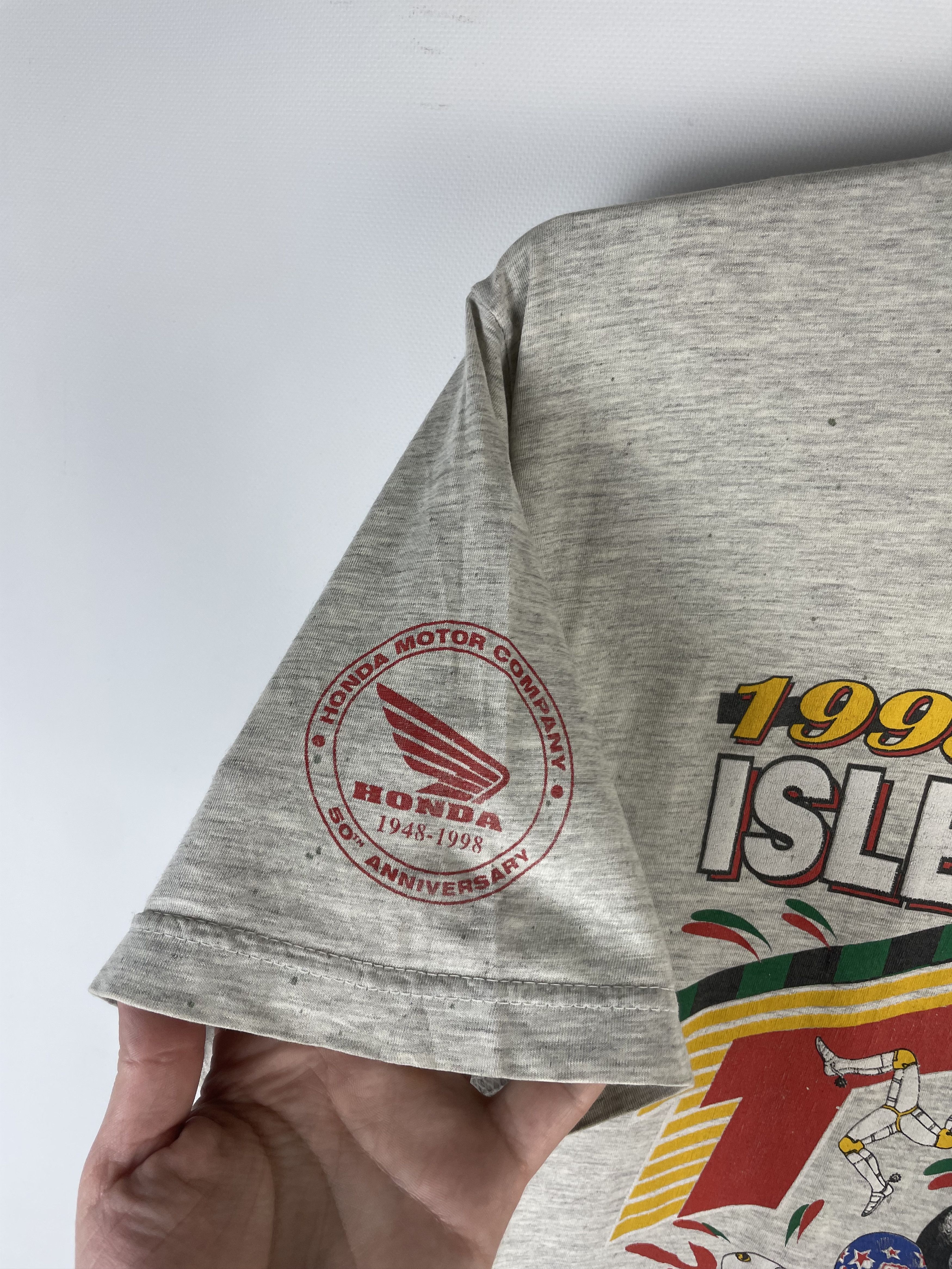 Honda Vintage Rare 1998 Isle of Man T-shirt Size US L / EU 52-54 / 3 - 5 Thumbnail