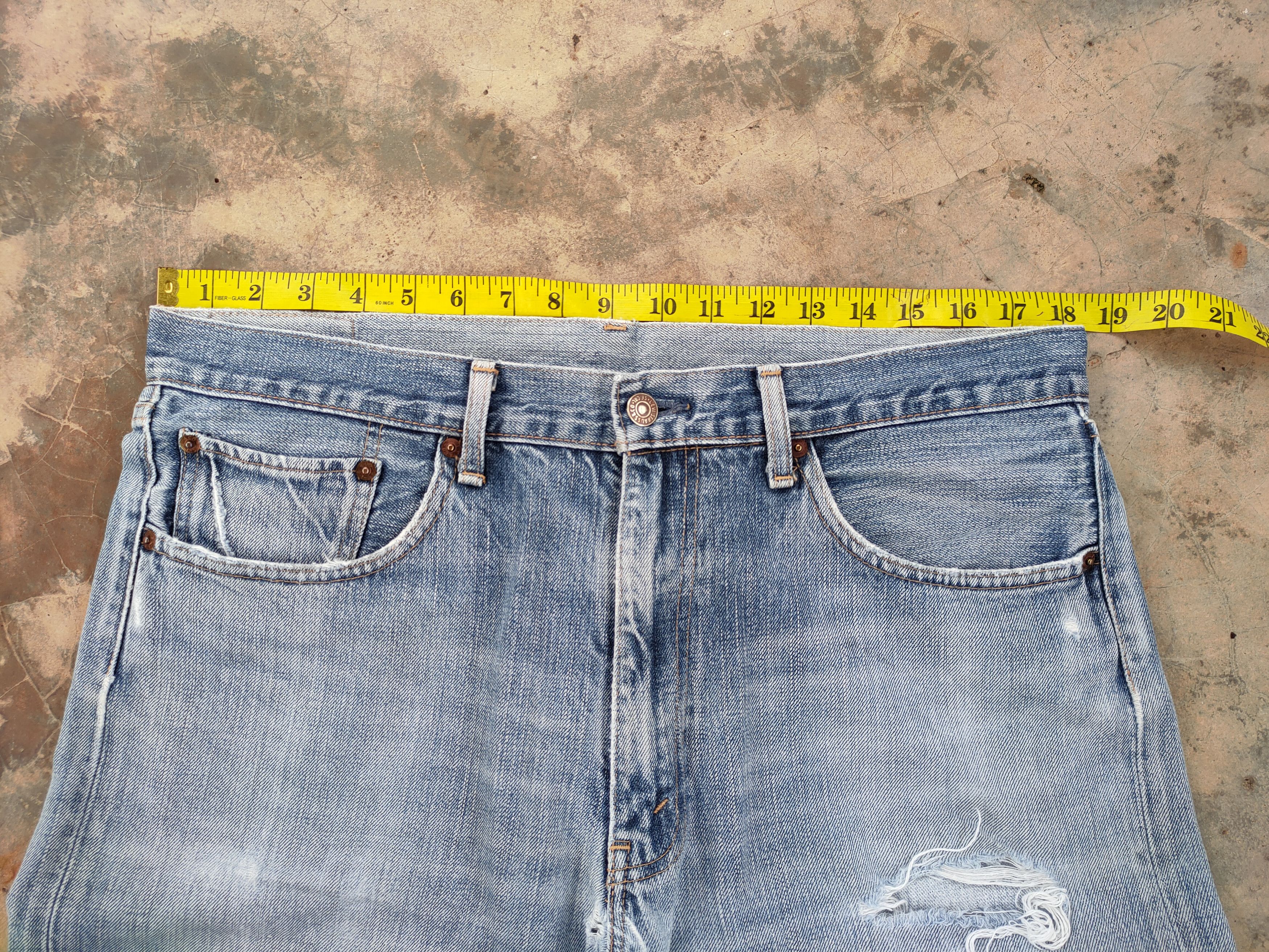 Levi's Vintage Clothing VINTAGE LEVI'S STRAUS 510 FADED RIPPED JEANS DENIM PANTS Size US 36 / EU 52 - 9 Thumbnail