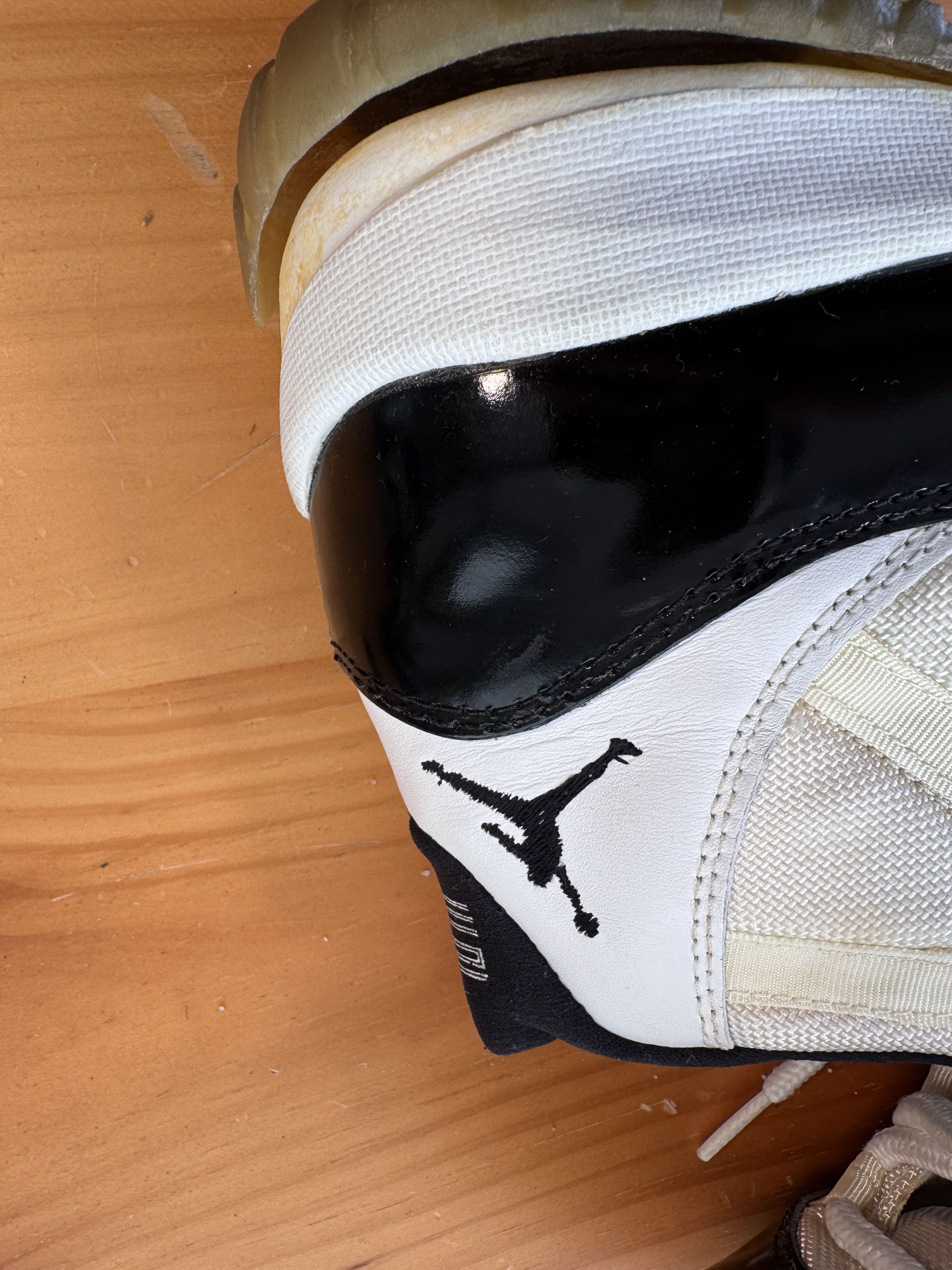 Jordan Brand 1995 OG Jordan Concord 11 Size US 8 / EU 41 - 2 Thumbnail