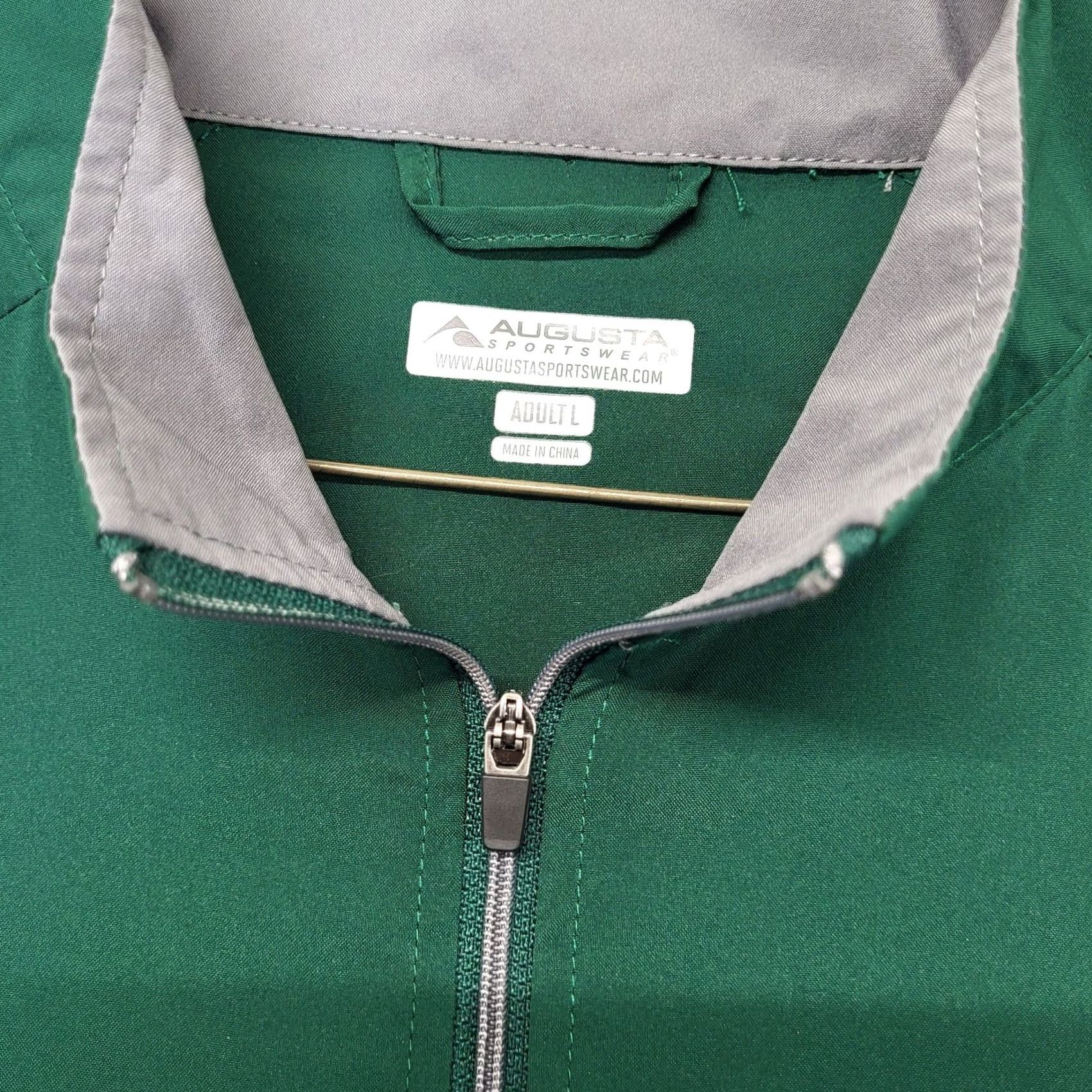 Augusta Sportswear Augusta Sportswear Pullover Mens L Long Sleeve Quarter Zip Green Windbreaker Shirt Athletic Sportswear Mens Size US L / EU 52-54 / 3 - 2 Thumbnail