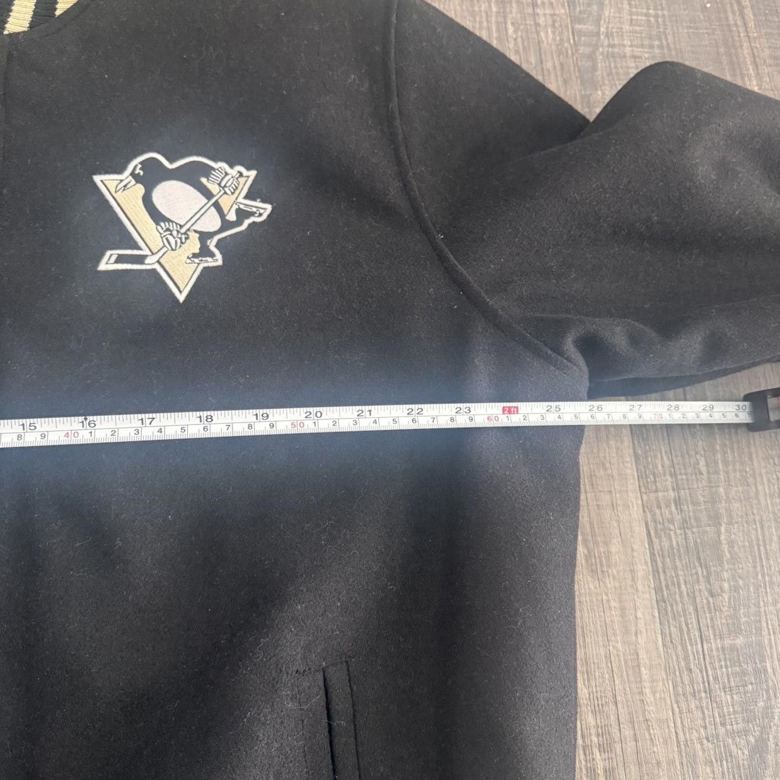 NHL NHL • VINTAGE Bomber Jacket "Penguins" (XL) Size US XL / EU 56 / 4 - 7 Thumbnail