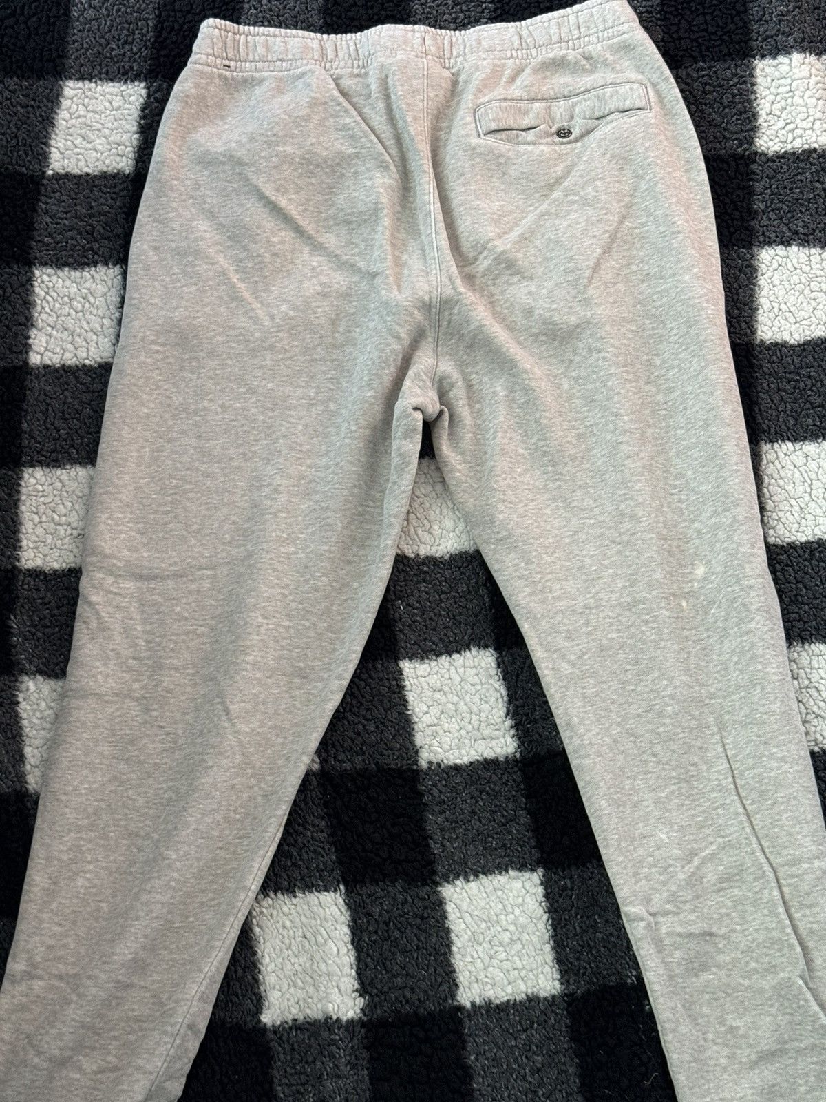 Nike Gray Nike Sweatpants Size US 32 / EU 48 - 2 Thumbnail