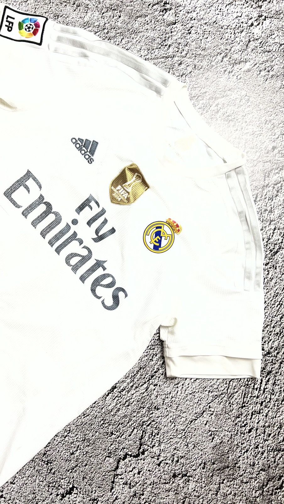 Adidas 2014 champions Real Madrid Christiano Ronaldo adidas jersey Size US M / EU 48-50 / 2 - 3 Thumbnail