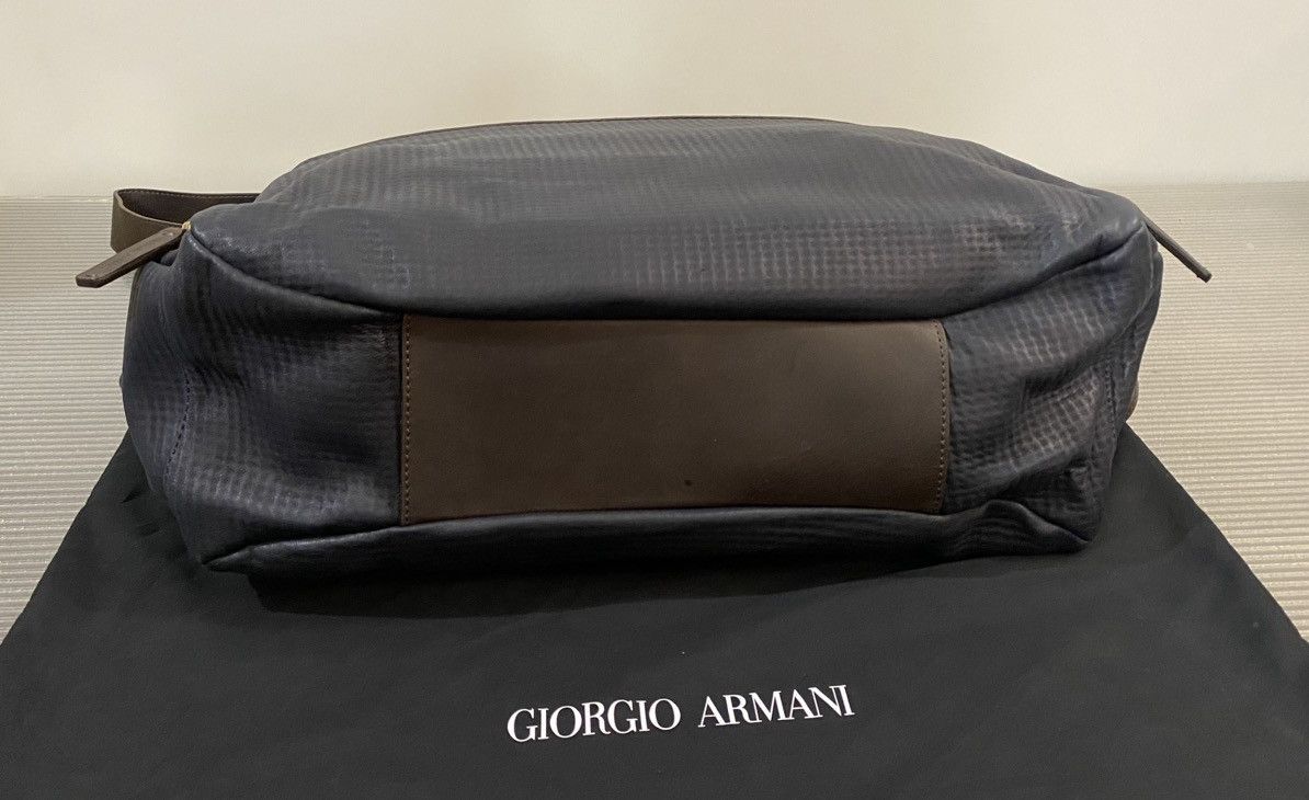 Giorgio Armani GA 🇮🇹 dk bleu dimpled lambskin carry on travel bag unisex NEW Size ONE SIZE - 13 Thumbnail
