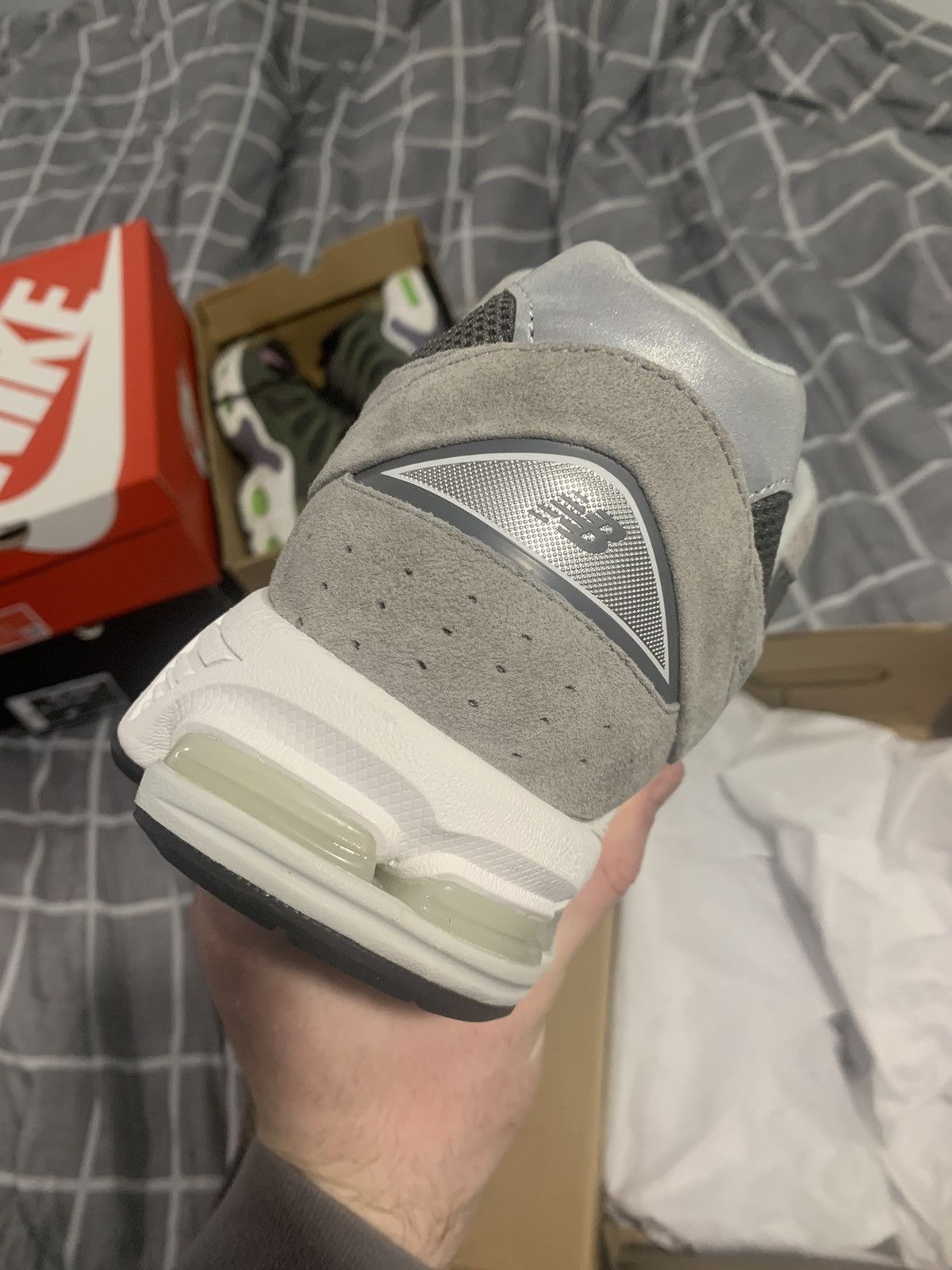 New Balance New Balance 2002R Grey Size US 14 / EU 47 - 4 Thumbnail