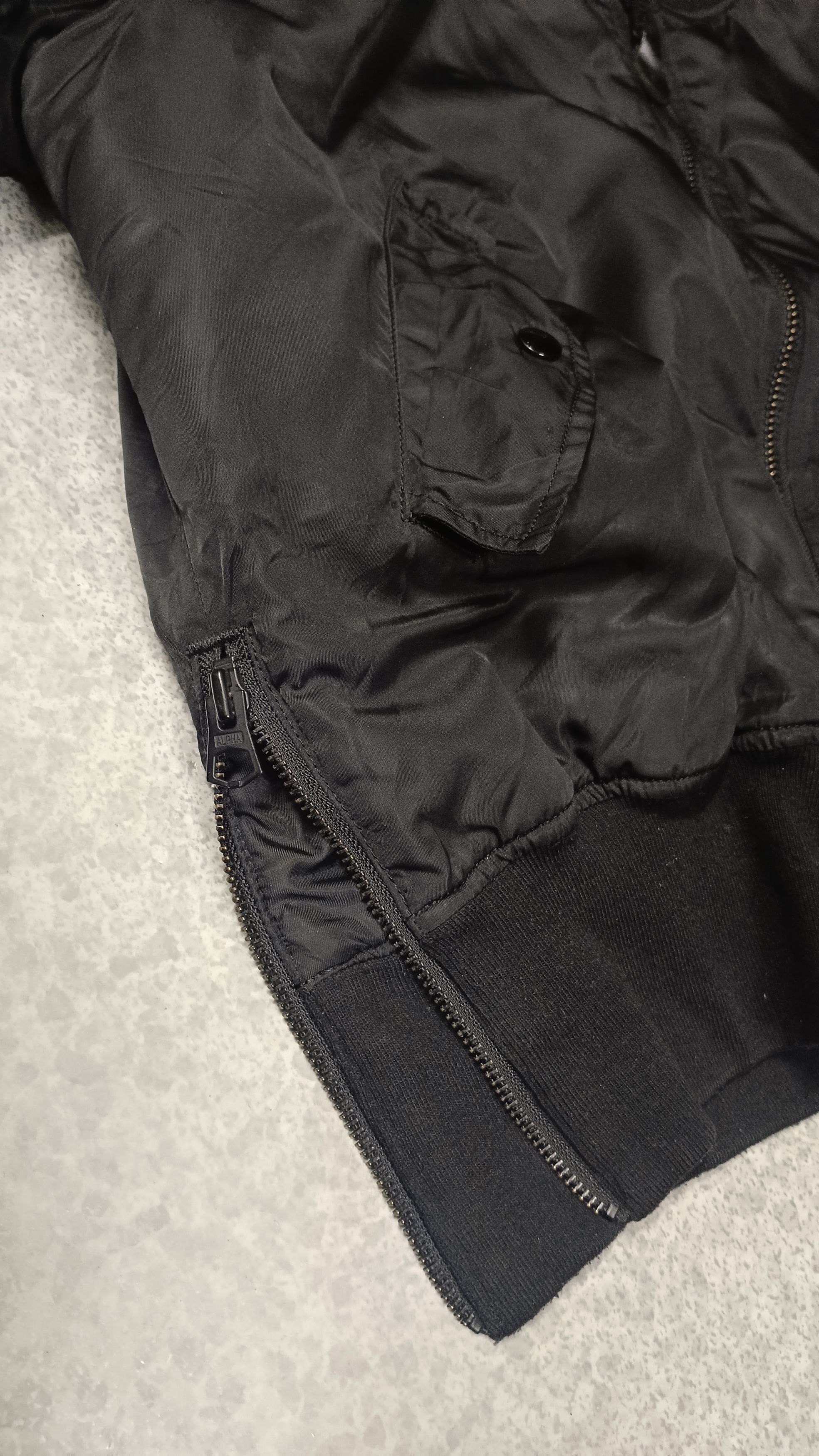 Alpha Industries Alpha Industries Black Bomber Jacket Size US XXL / EU 58 / 5 - 6 Thumbnail