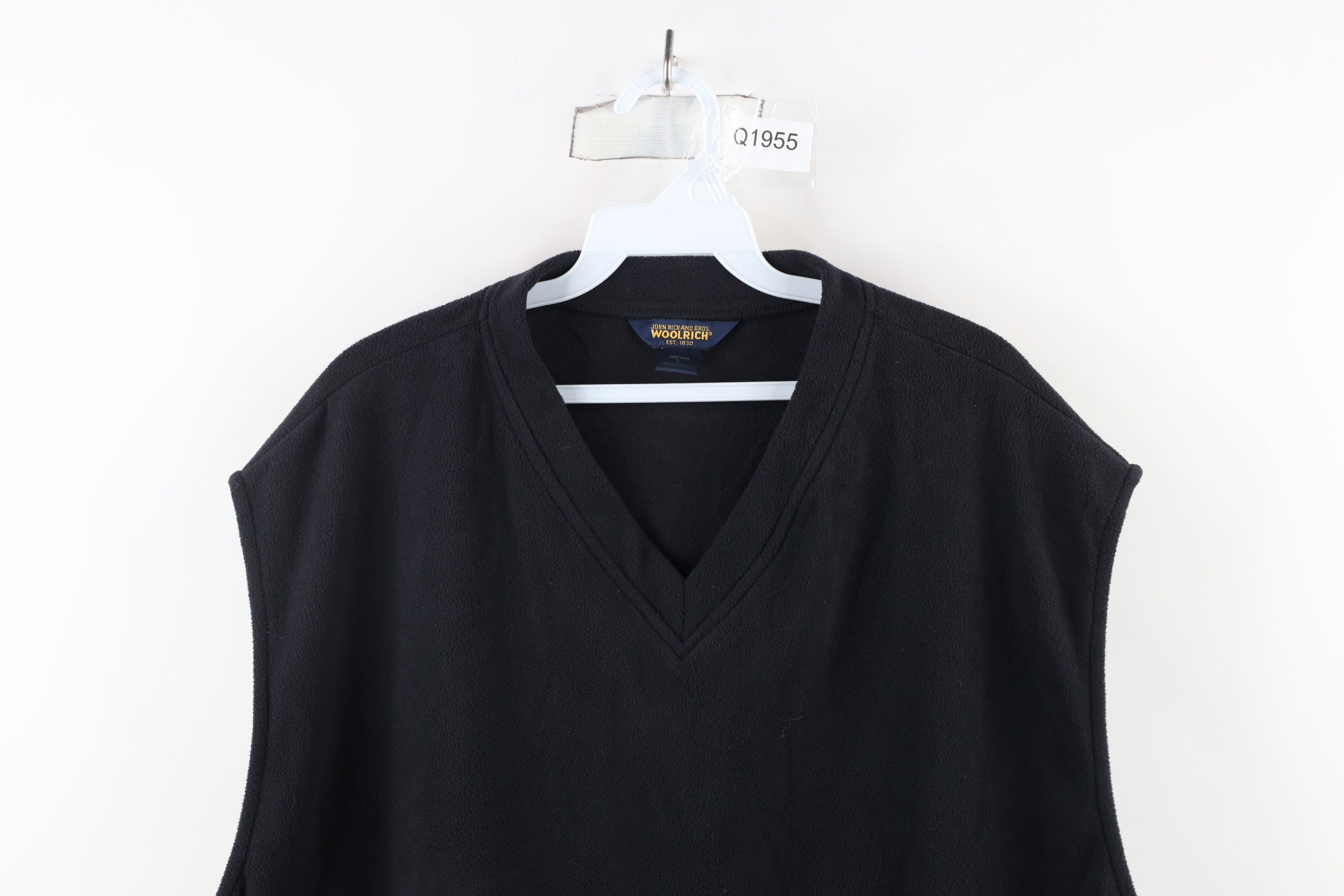 Vintage × Woolrich Woolen Mills Vintage 90s Woolrich Blank V-Neck Fleece Sweater Vest Black Size US L / EU 52-54 / 3 - 2 Thumbnail