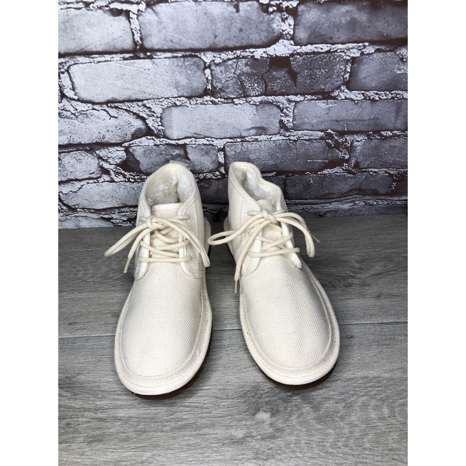 Ugg UGG Neumel Natural White Ankle Lace Up Chukka Boots Men’s Sz Size US 7 / EU 40 - 24 Thumbnail