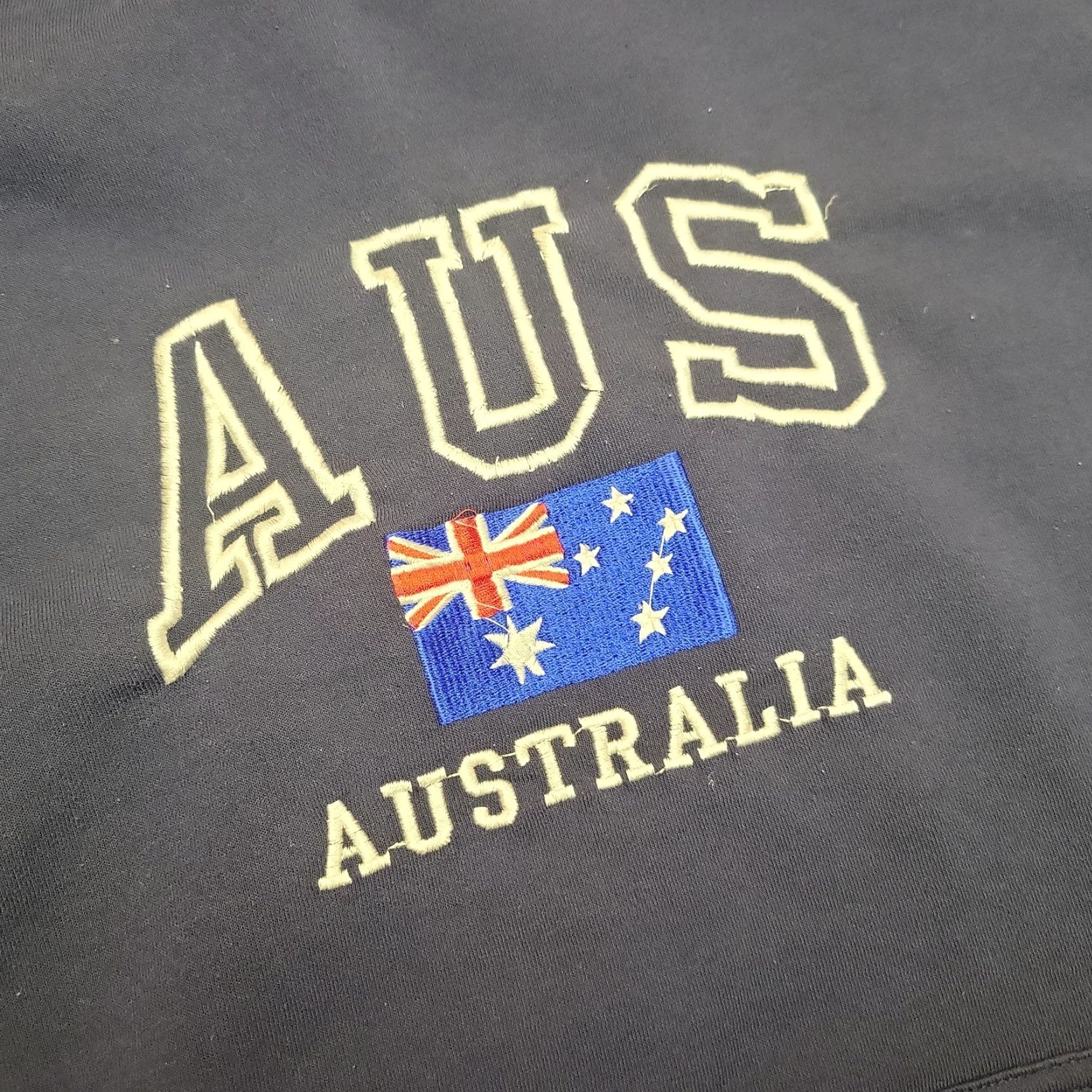 KangaROOS VINTAGE Mr Kangaroo Hoodie Mens M Navy Blue AUS Australia Flag Pullover Blue Cotton Blend Fleece Solid Long Sleeve Pullover Vintage Mens Regular Size US M / EU 48-50 / 2 - 2 Thumbnail