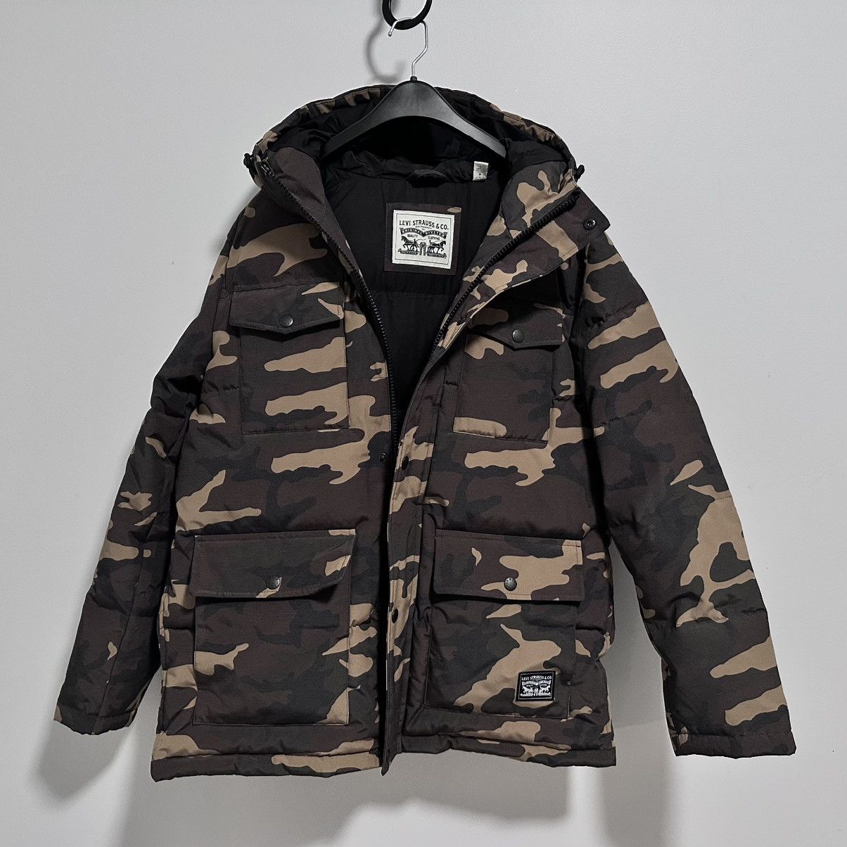 Levi's Levi’s camo heavyweight parka Size US L / EU 52-54 / 3 - 1 Thumbnail