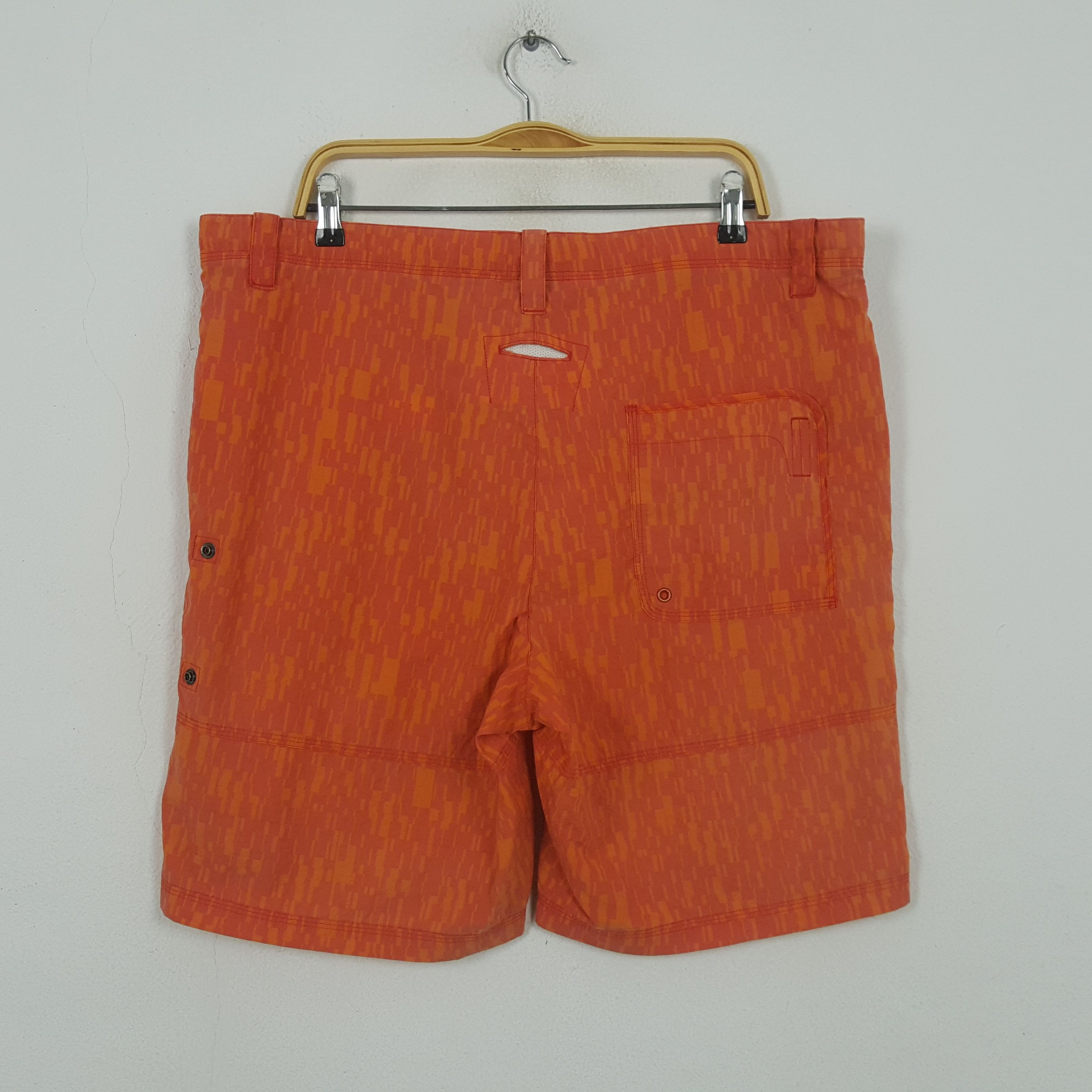 Nike Vintage Nike Sportswear Style Short Pants RR5 Size US 40 / EU 56 - 3 Thumbnail
