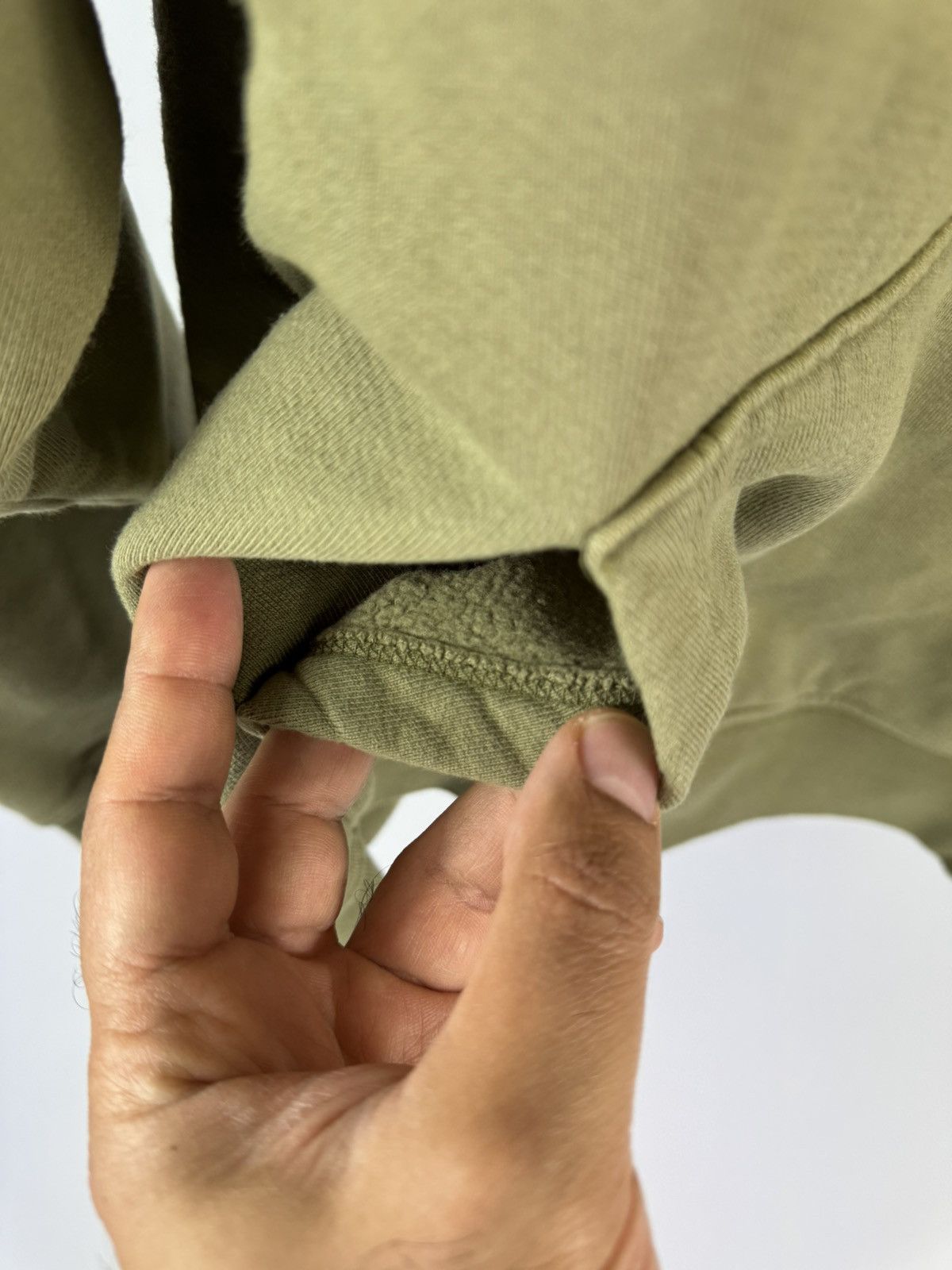 Fear of God SEVENTH COLLECTION FG7C KHAKI SUN-FADE OVERSIZED HOODIE Size US S / EU 44-46 / 1 - 11 Thumbnail