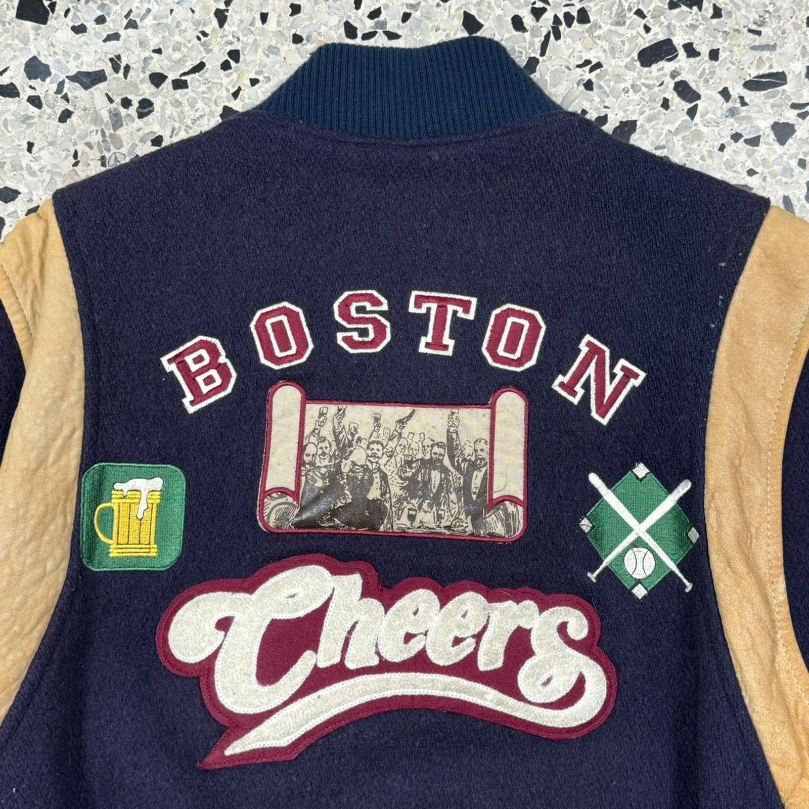 Vintage VINTAGE 80S 90S PARAMOUNT PICTURES CHEERS PROMOTIONAL JACKET Size US M / EU 48-50 / 2 - 8 Thumbnail