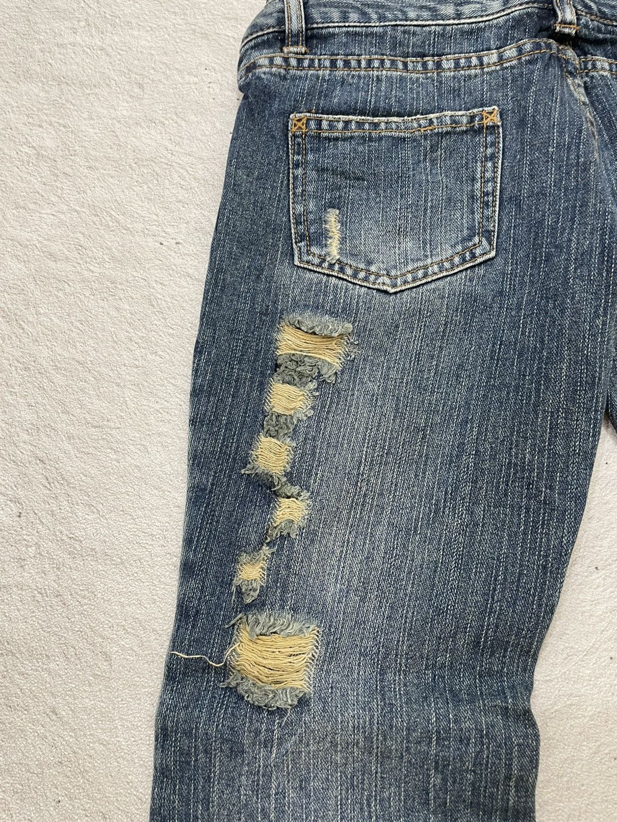 Japanese Brand 2000s Japanese Flared Denim Ripped Bootcut Jeans Washed Y2K Size US 28 / EU 44 - 9 Thumbnail