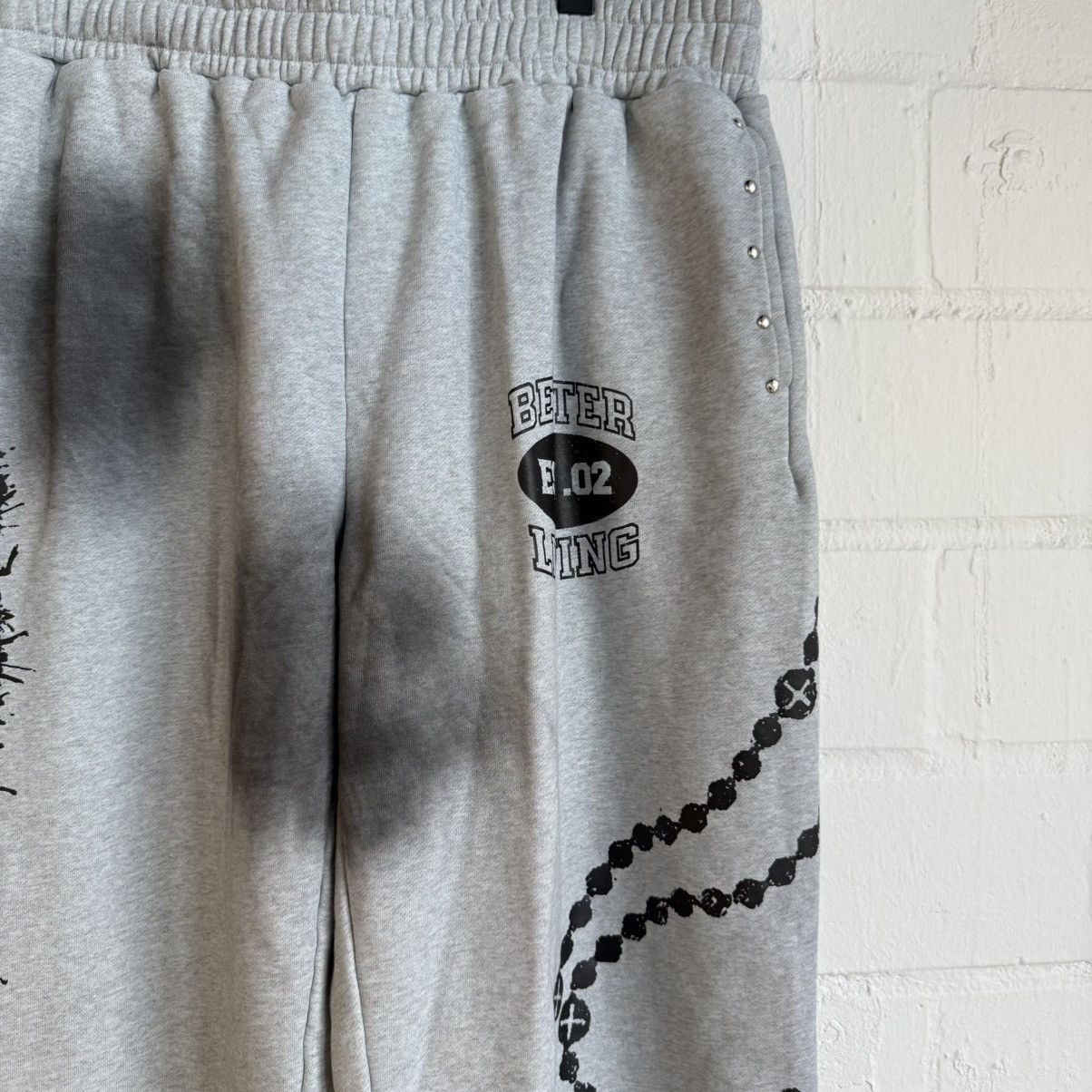 Other Better Living Grey Sweatpants Size US 36 / EU 52 - 2 Thumbnail