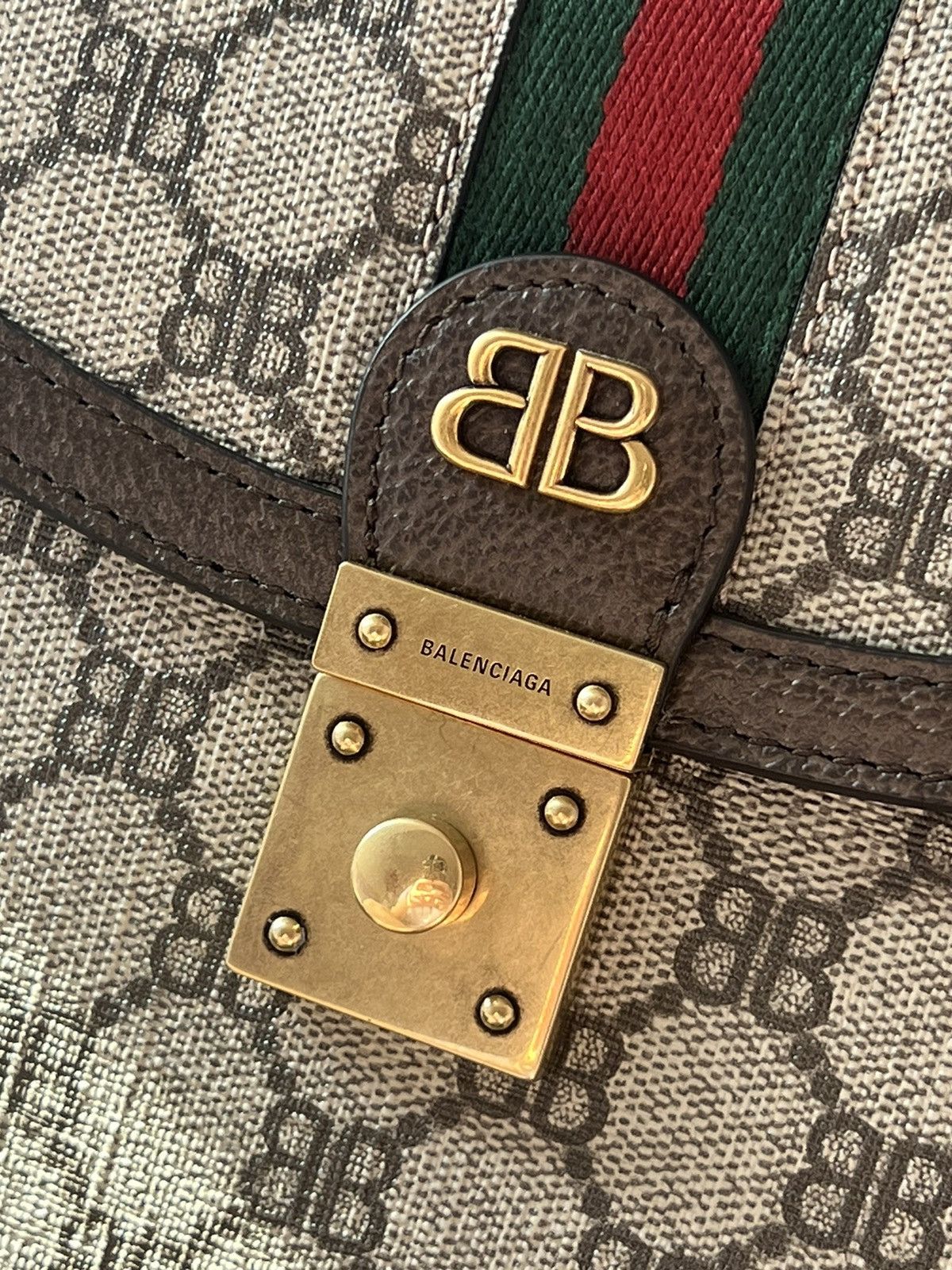 Balenciaga × Gucci 🔥 Balenciaga Hacker Project x Gucci Monogram top handle bag Size ONE SIZE - 4 Thumbnail