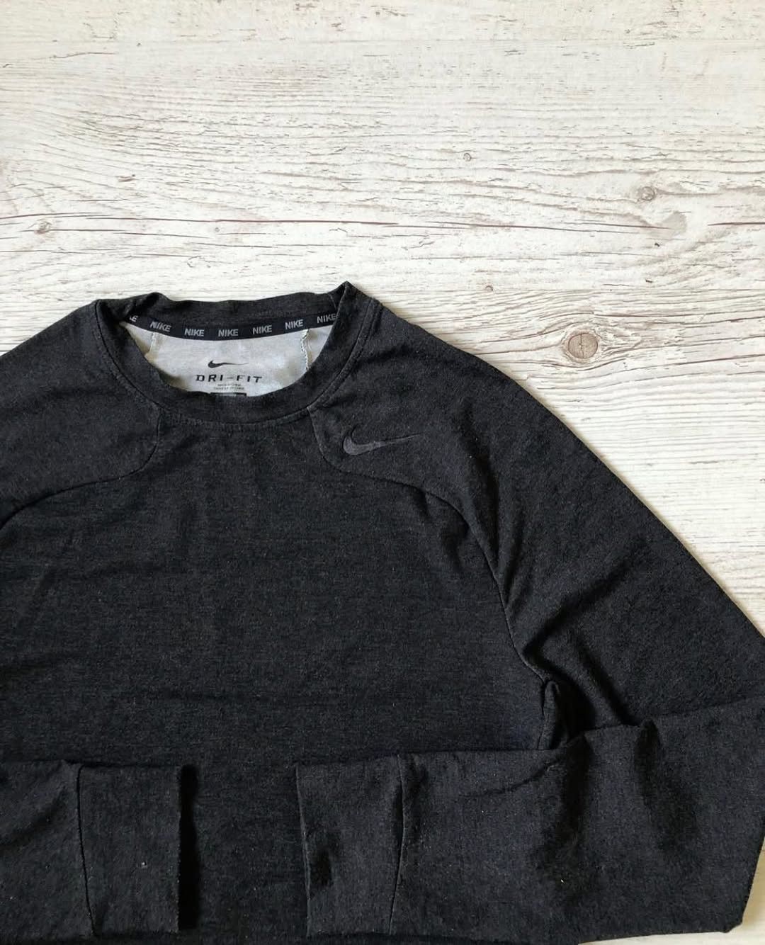 Nike Nike dri-fit Size US S / EU 44-46 / 1 - 2 Thumbnail